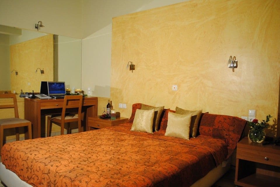 room-types-IDEALHTL-DOUBLE-0.jpg