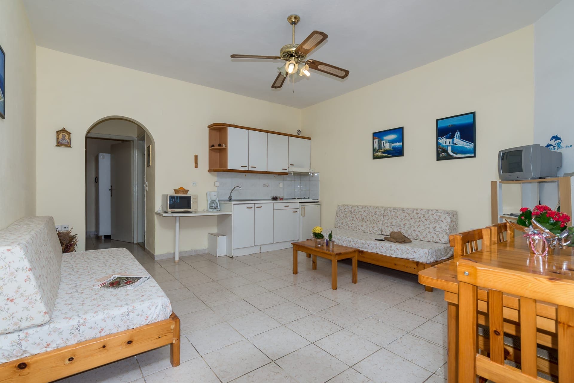 room-types-IKARDAID-OBASV-0.jpg