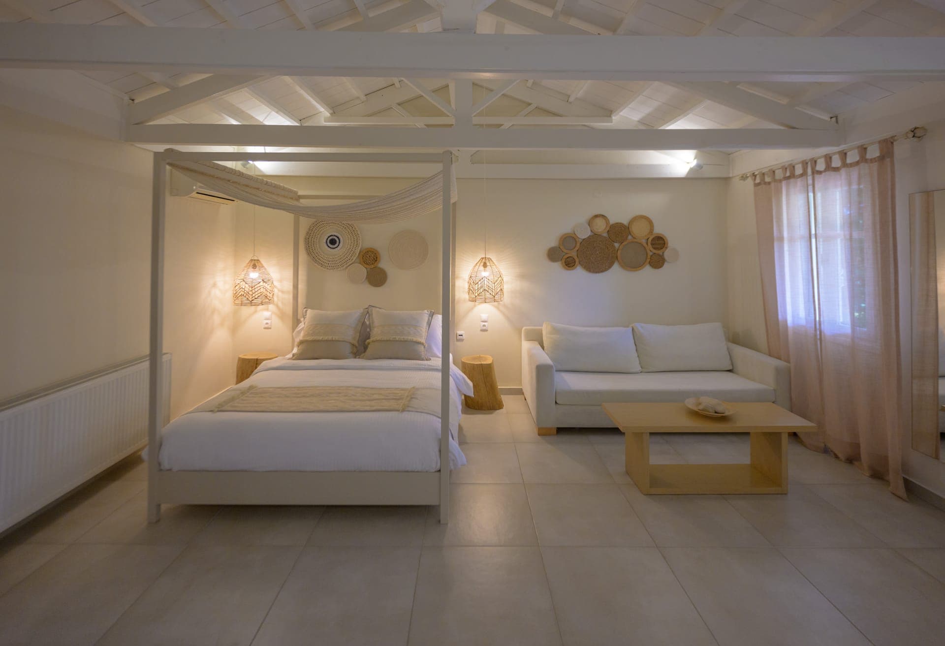 room-types-IKIESLESV-PDR-0.jpg