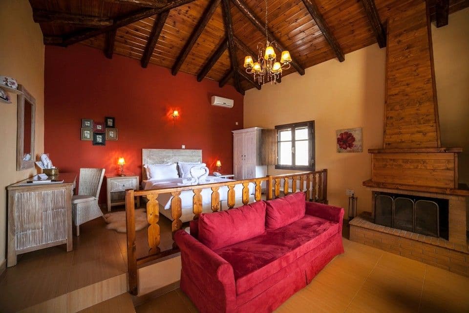 room-types-ILAEIRA-PRH-0.jpg