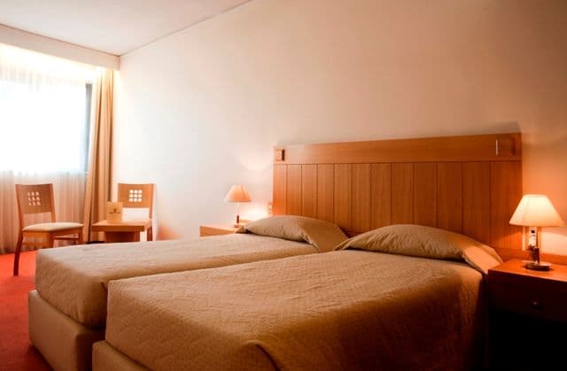 room-types-ILISSOSHO-DBL-0.jpg
