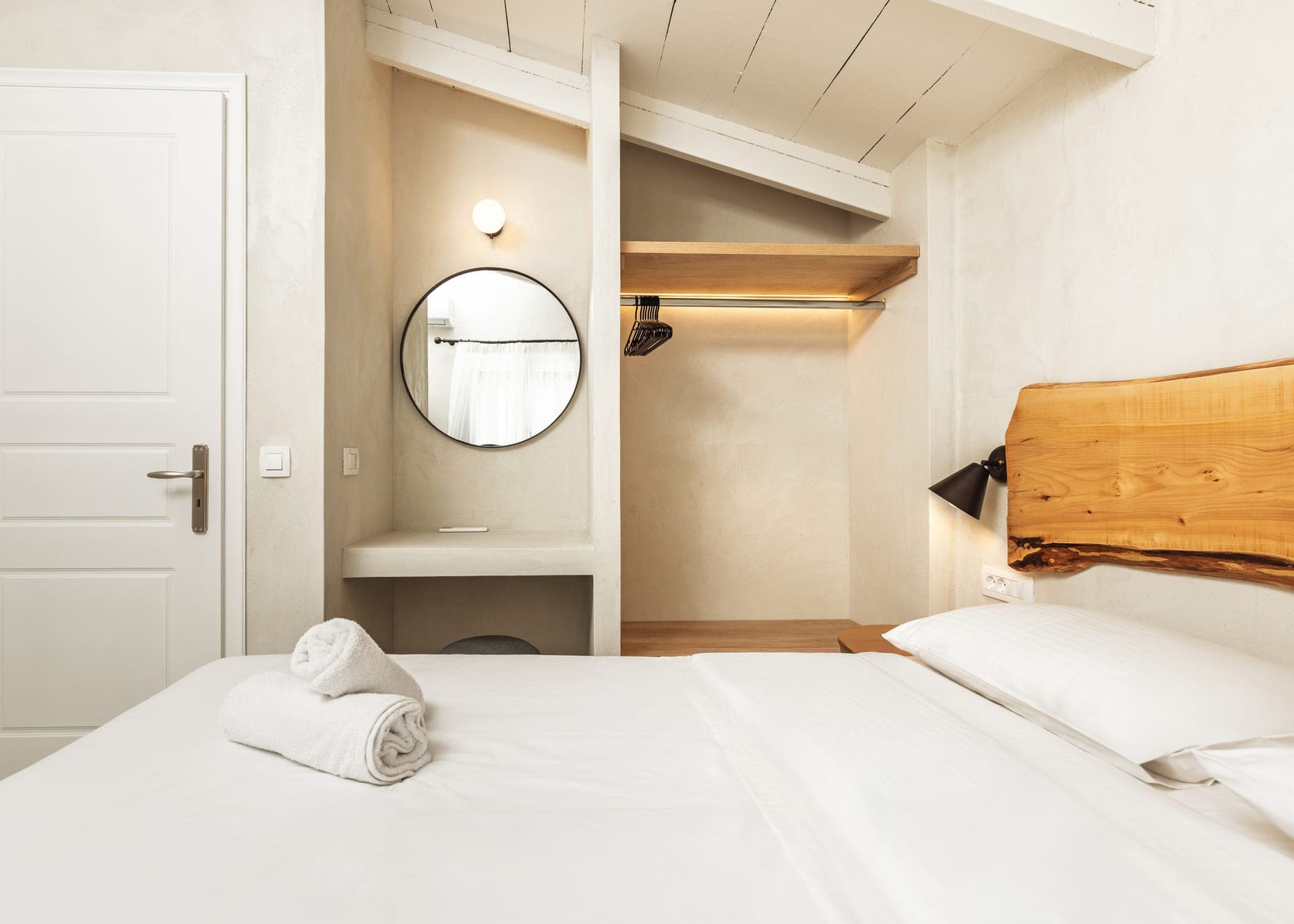 room-types-ILYESSA-HOUSE-0.jpg