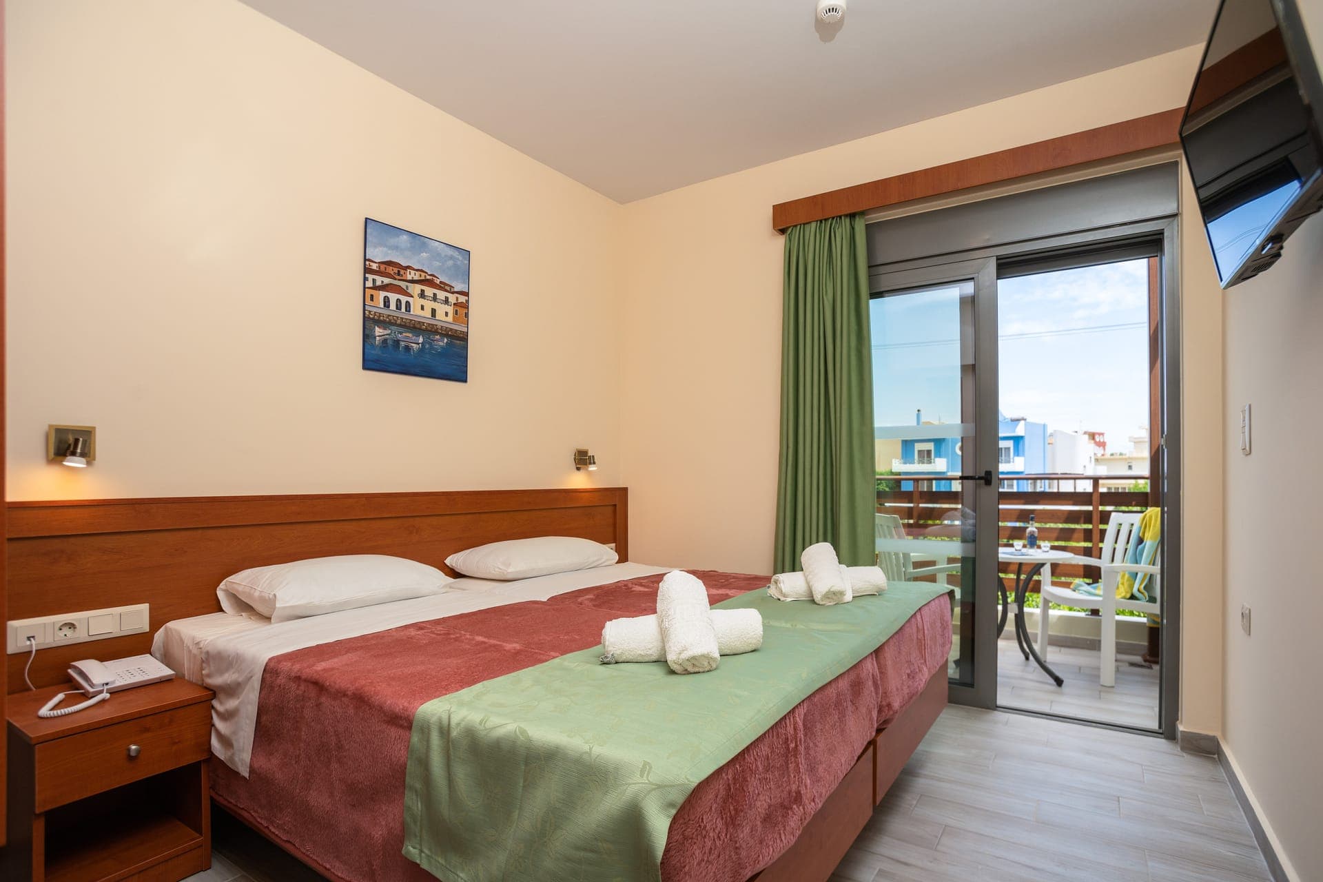 room-types-ILYSSIONHO-DeA21-0.jpg