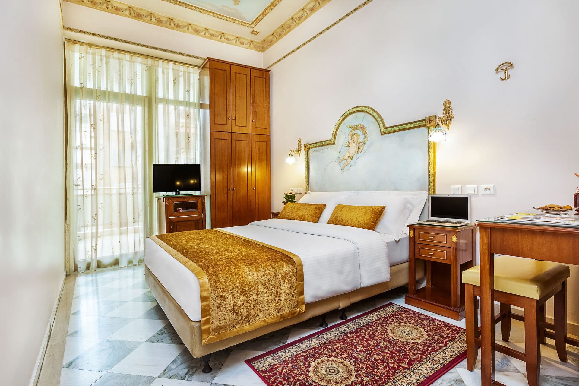 room-types-IMPERIALPA-SINGLE-0.jpg