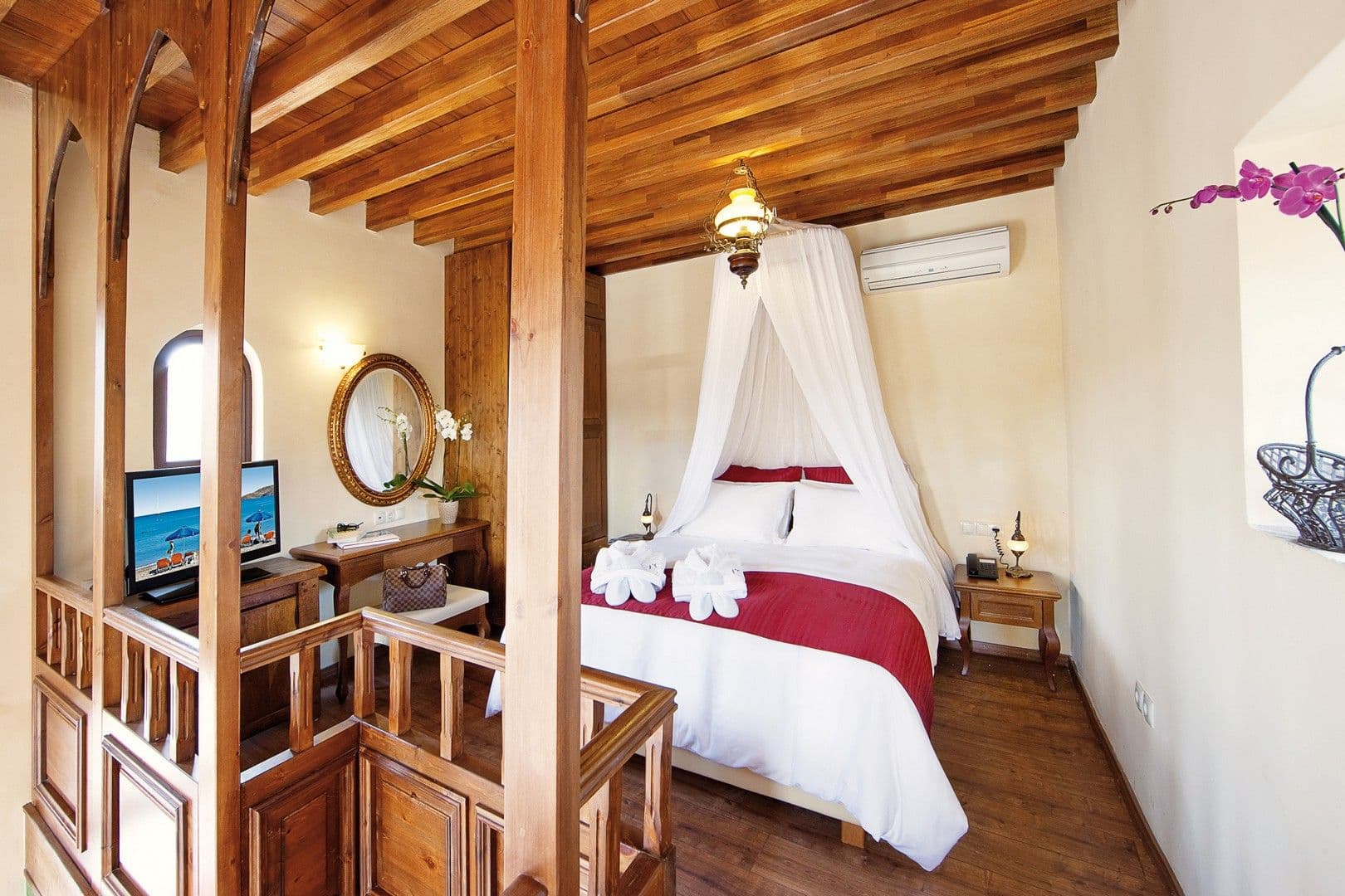 room-types-INCAMERA-SUPSUI-0.jpg
