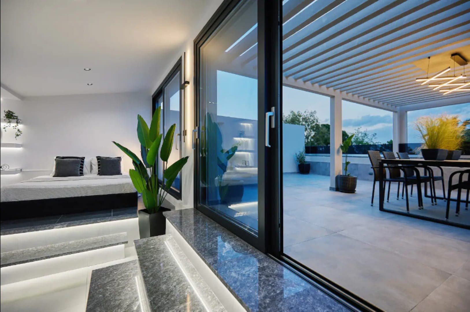 room-types-INIOCHOS-SOL-0.jpg