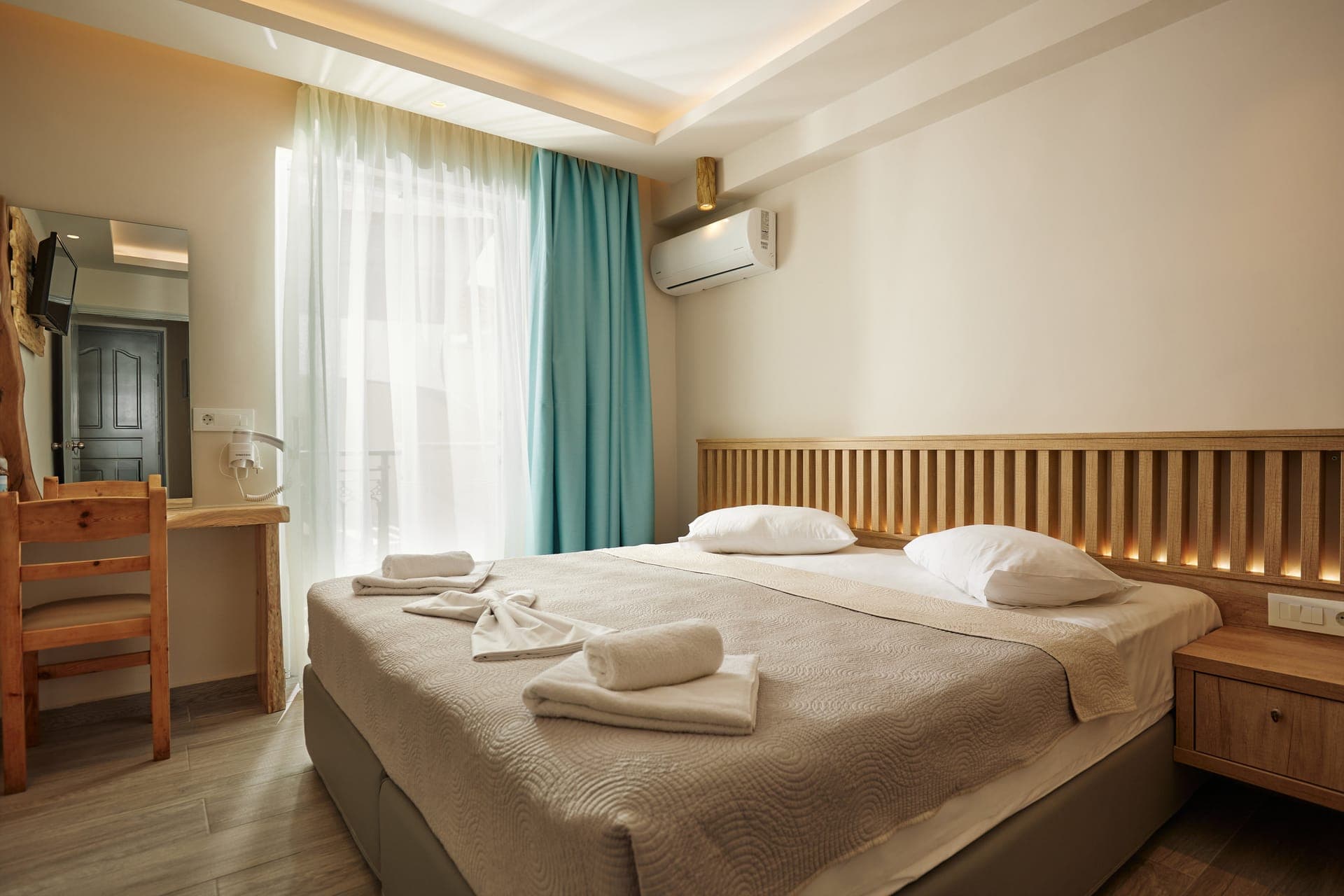 room-types-INIOCHOS-SRPARV-0.jpg