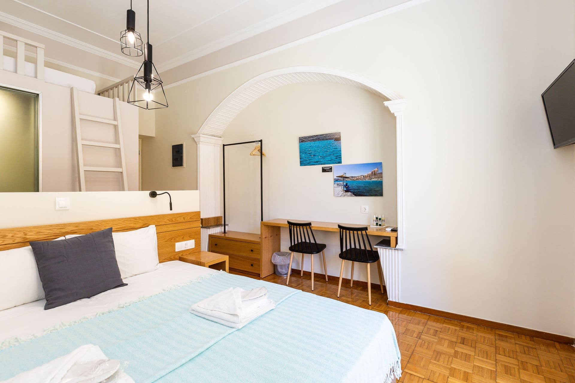 room-types-INKHTLPHOS-SPRBLC-0.jpg