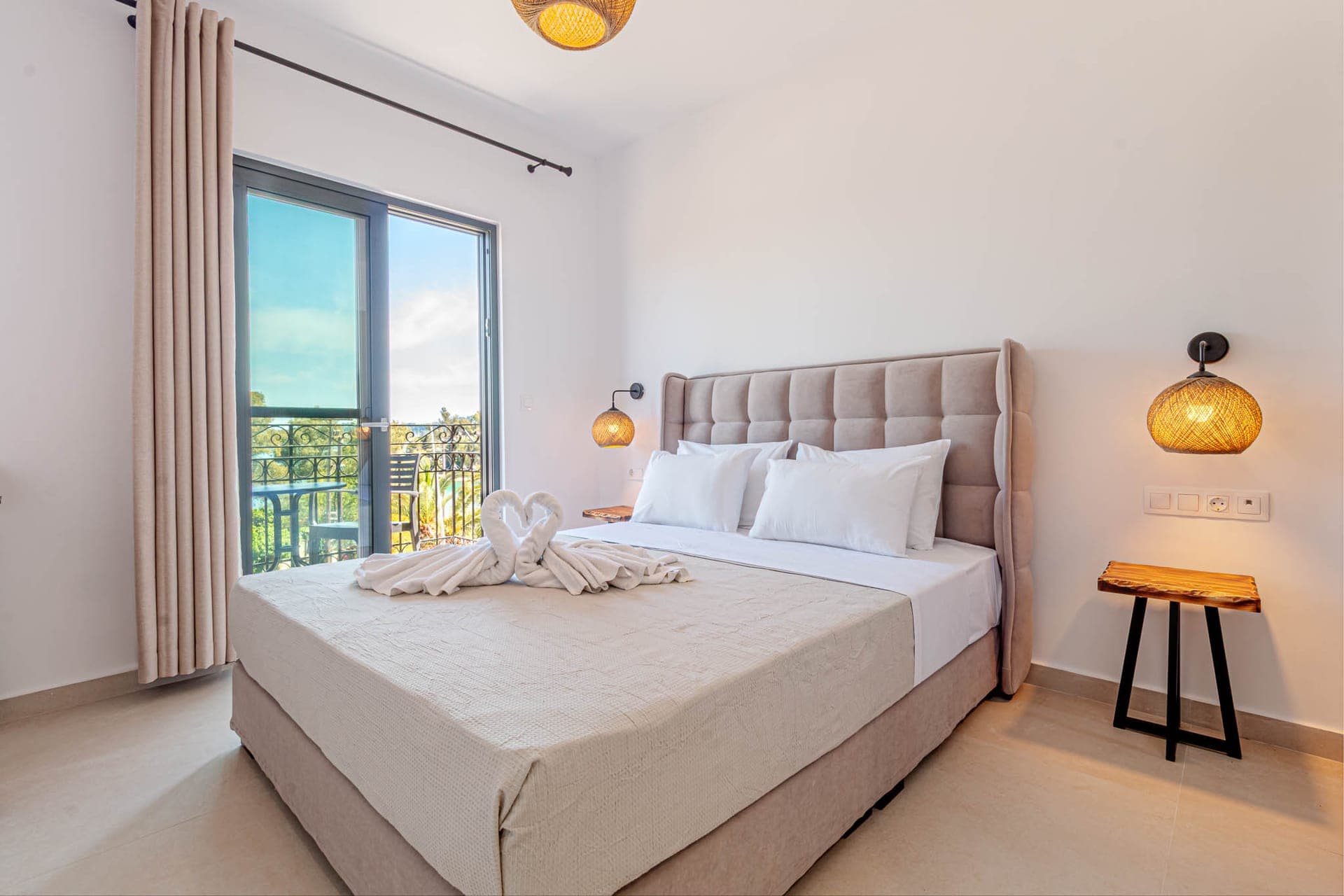 room-types-IONARCHES-SUPR-0.jpg