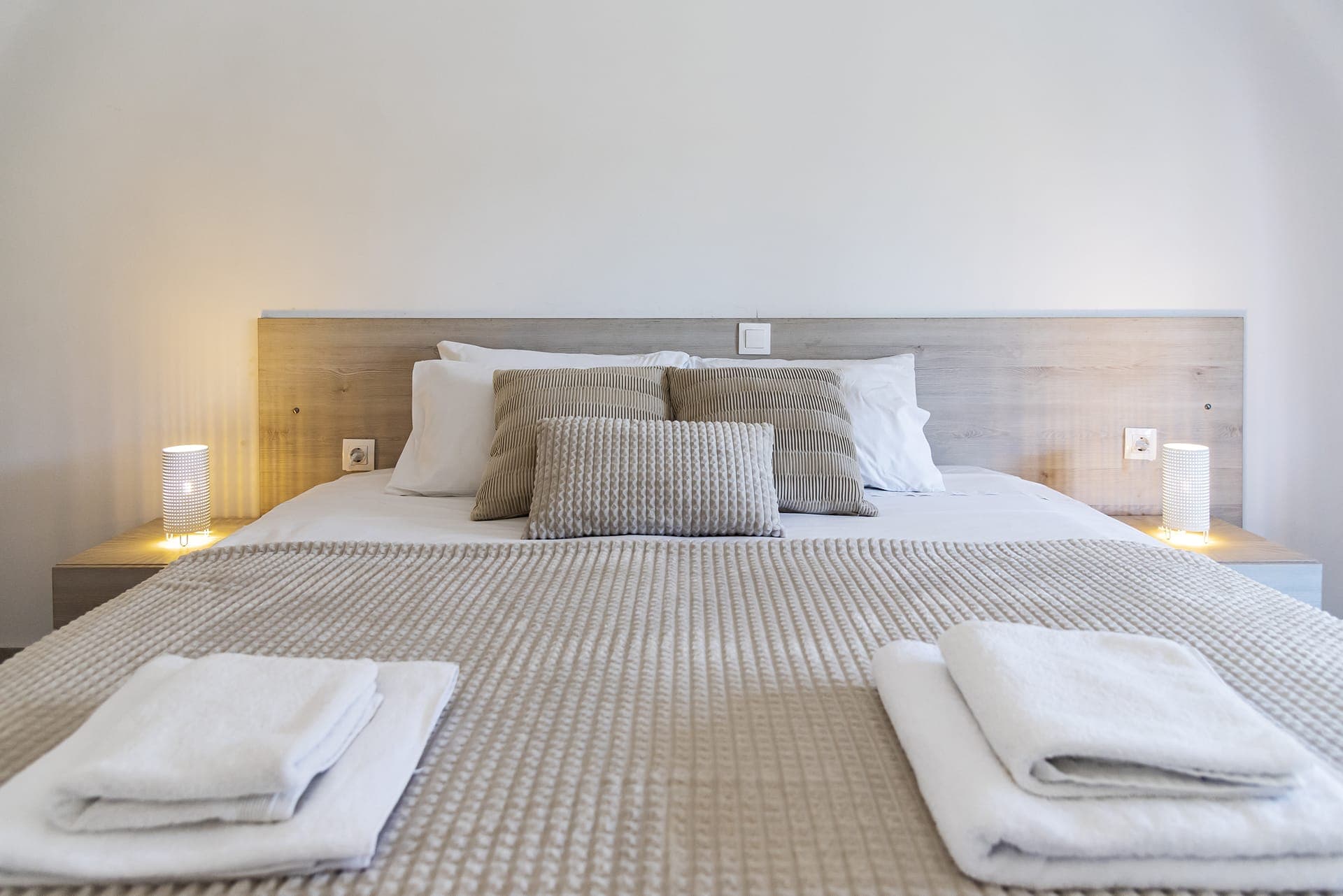 room-types-IONIANBL-AN2BED-0.jpg