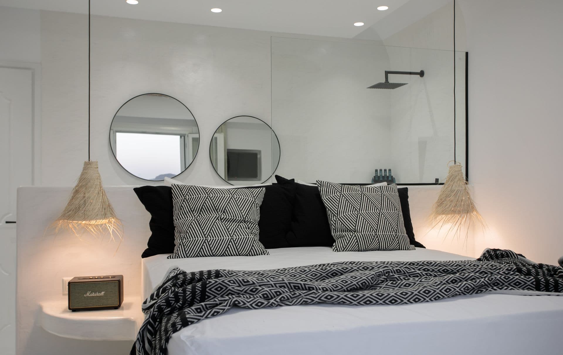 room-types-IPHIMEDEIA-ONESV-0.jpg