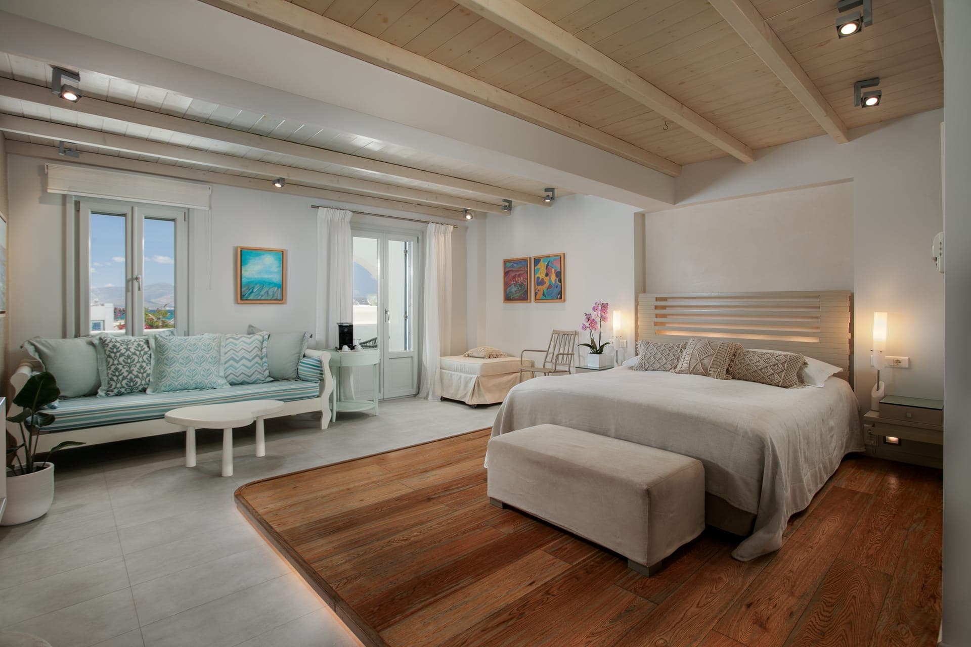 room-types-IRBEJNX-SUPSUI-0.jpg