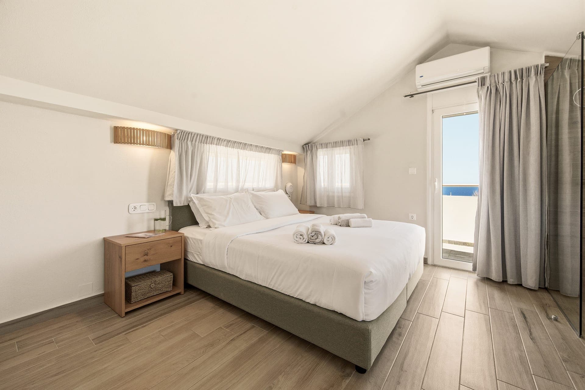 room-types-IRIDA-GARMAI-0.jpg