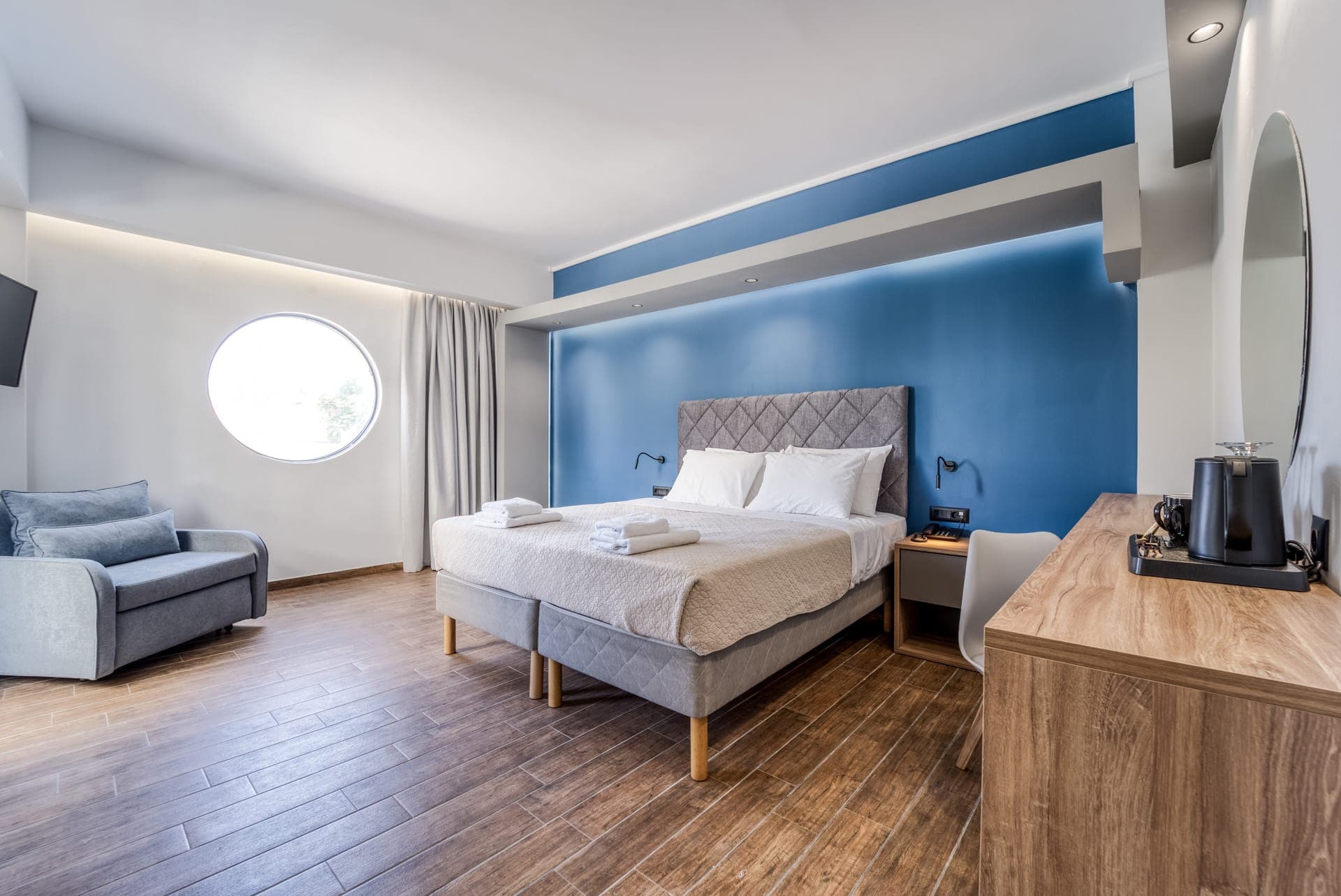 room-types-ISLANDCITY-STCITY-0.jpg