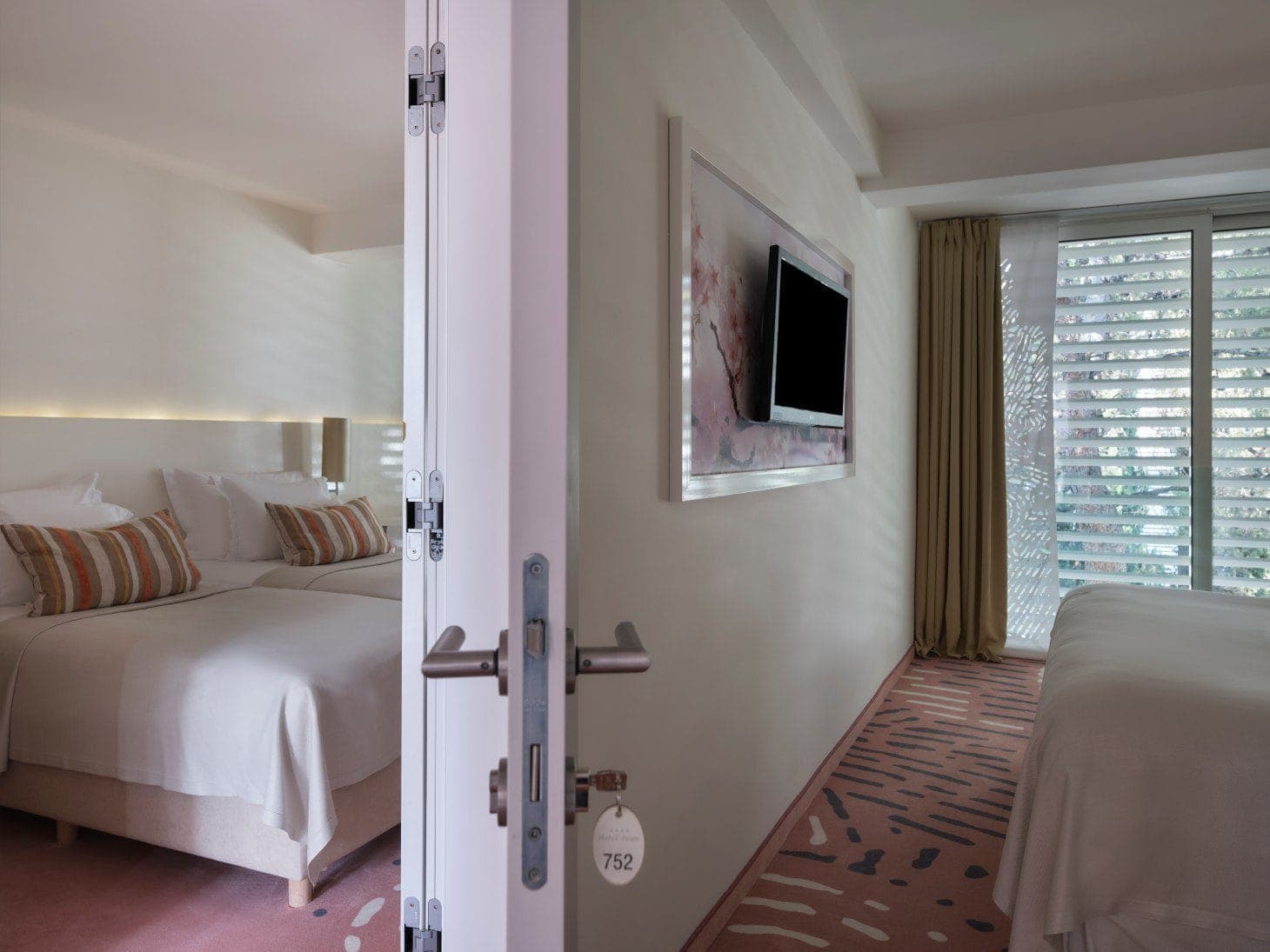 room-types-IVANHOTEL-CCGV-0.jpg