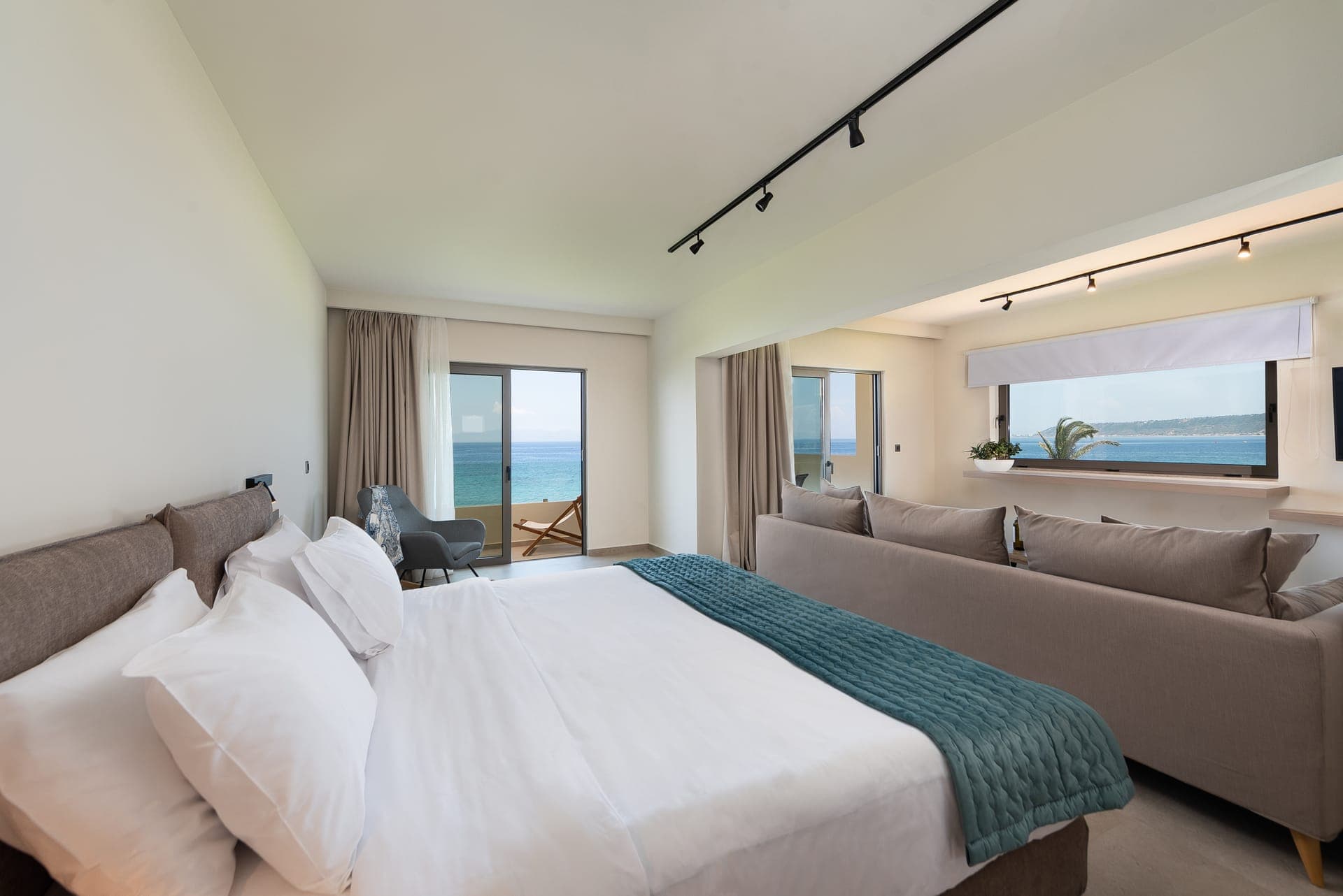 room-types-IXID-JS-0.jpg