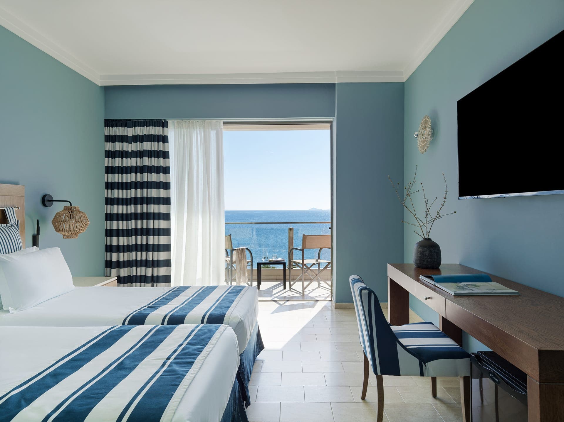 room-types-KALAMAKI-FROSV-0.jpg