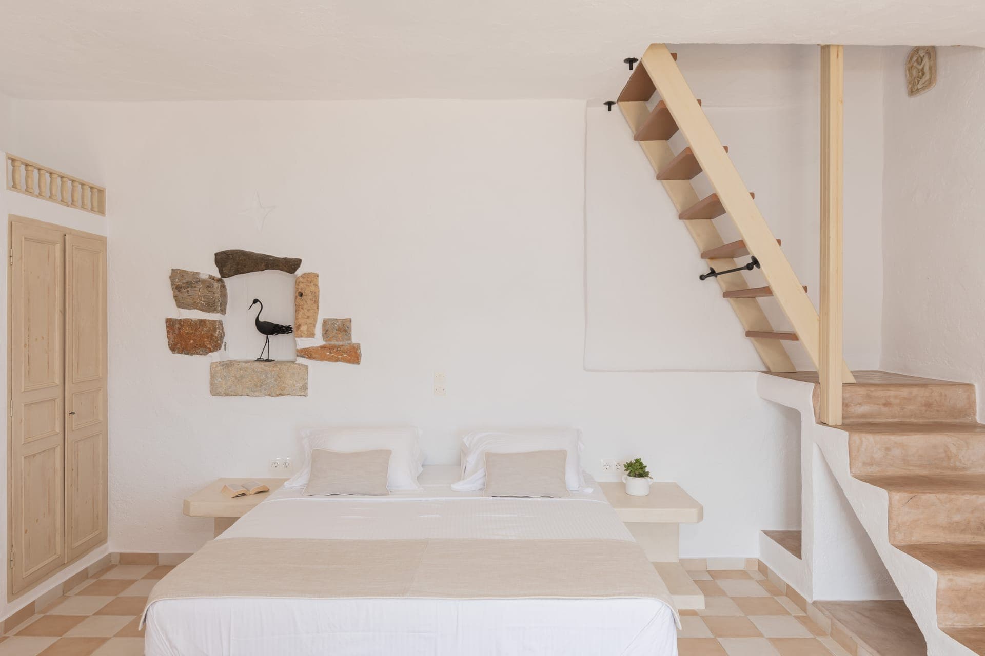 room-types-KALDERIMI-ROMANZ-0.jpg