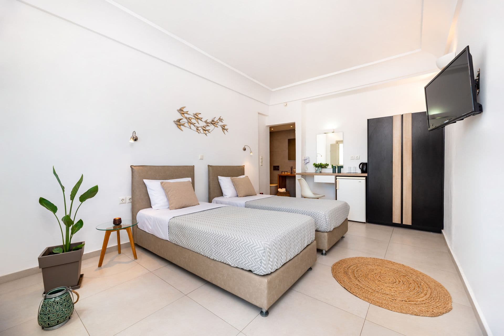 room-types-KALISPERIS-DOUBLE-0.jpg
