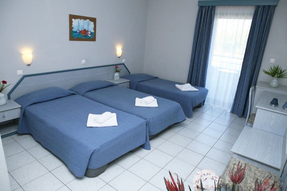 Kalives Resort Chalkidiki - Triple Room