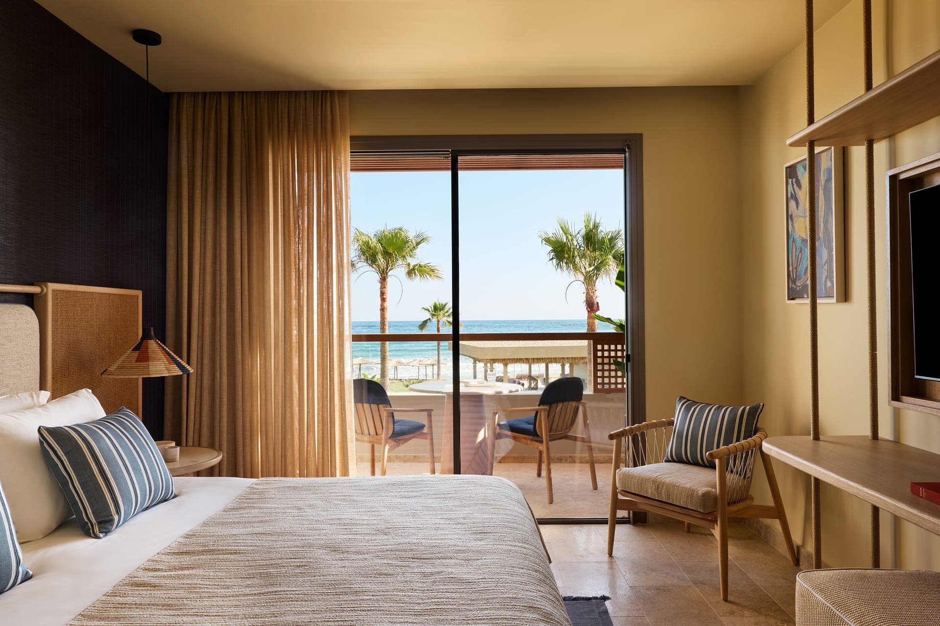 room-types-KALLISTON-DRFSV-0.jpg