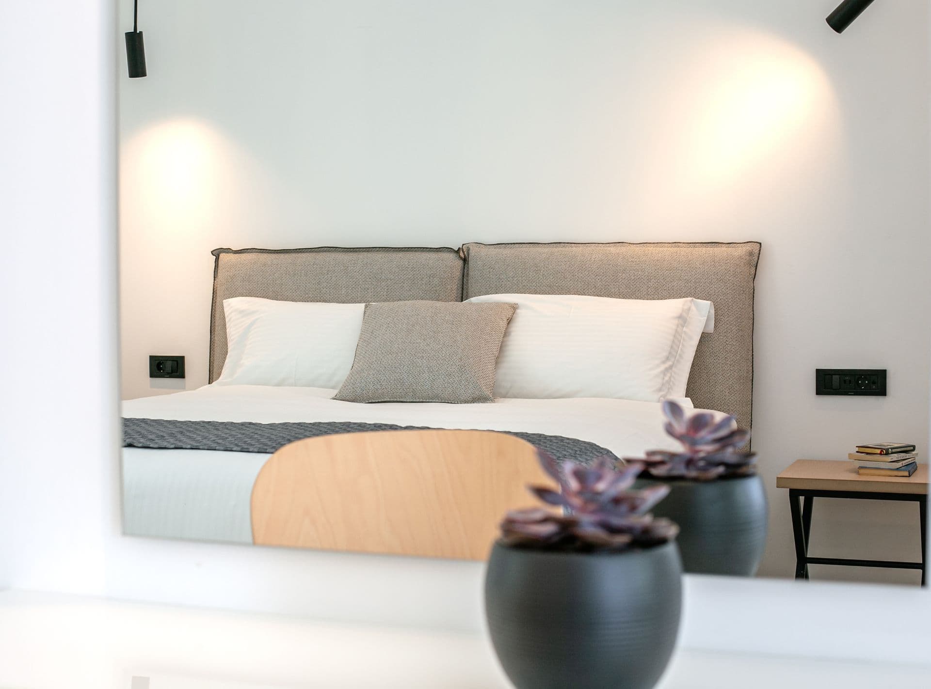 room-types-KALLOS-PRMSUI-0.jpg