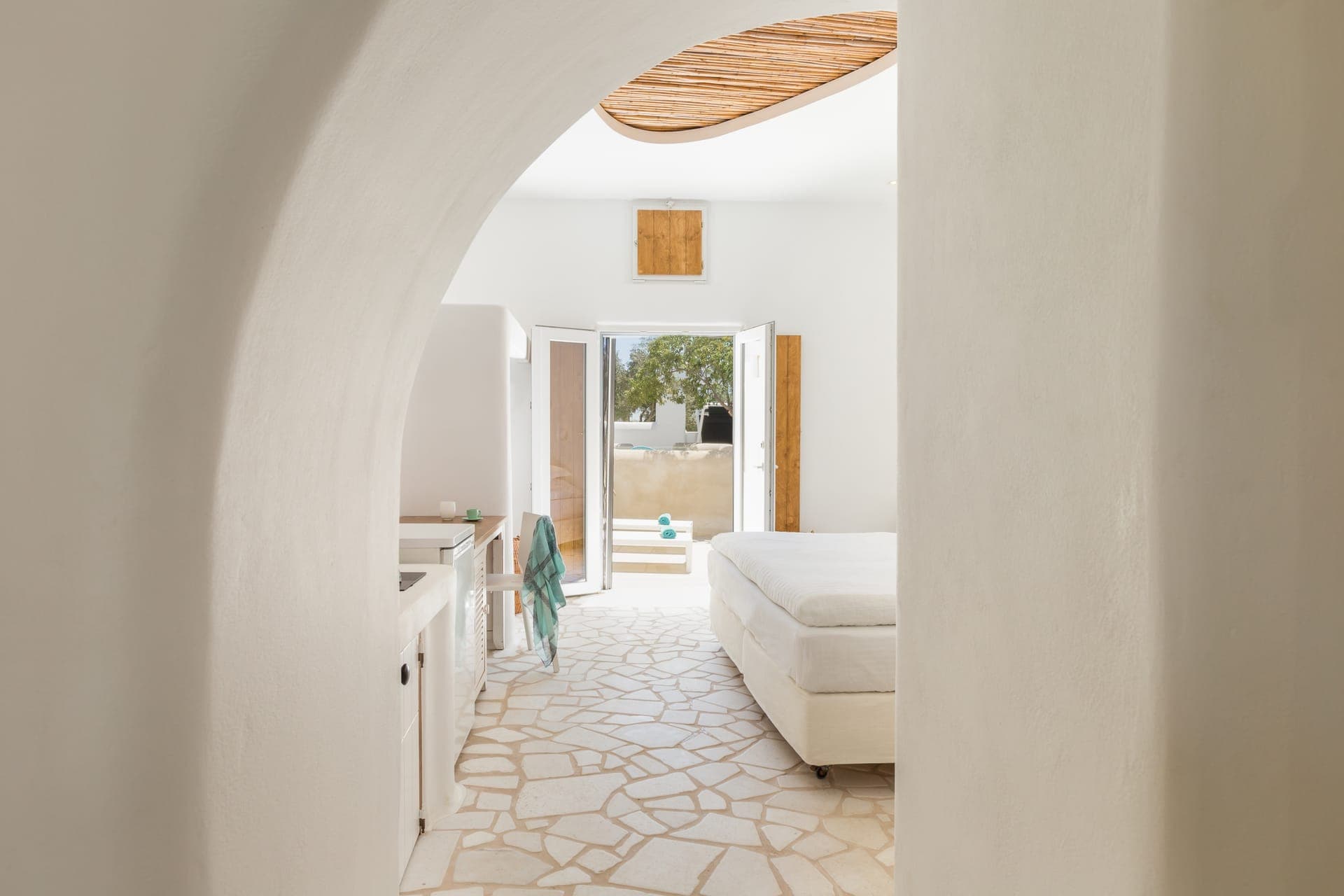 room-types-KALLOSNXOS-GRANDE-0.jpg