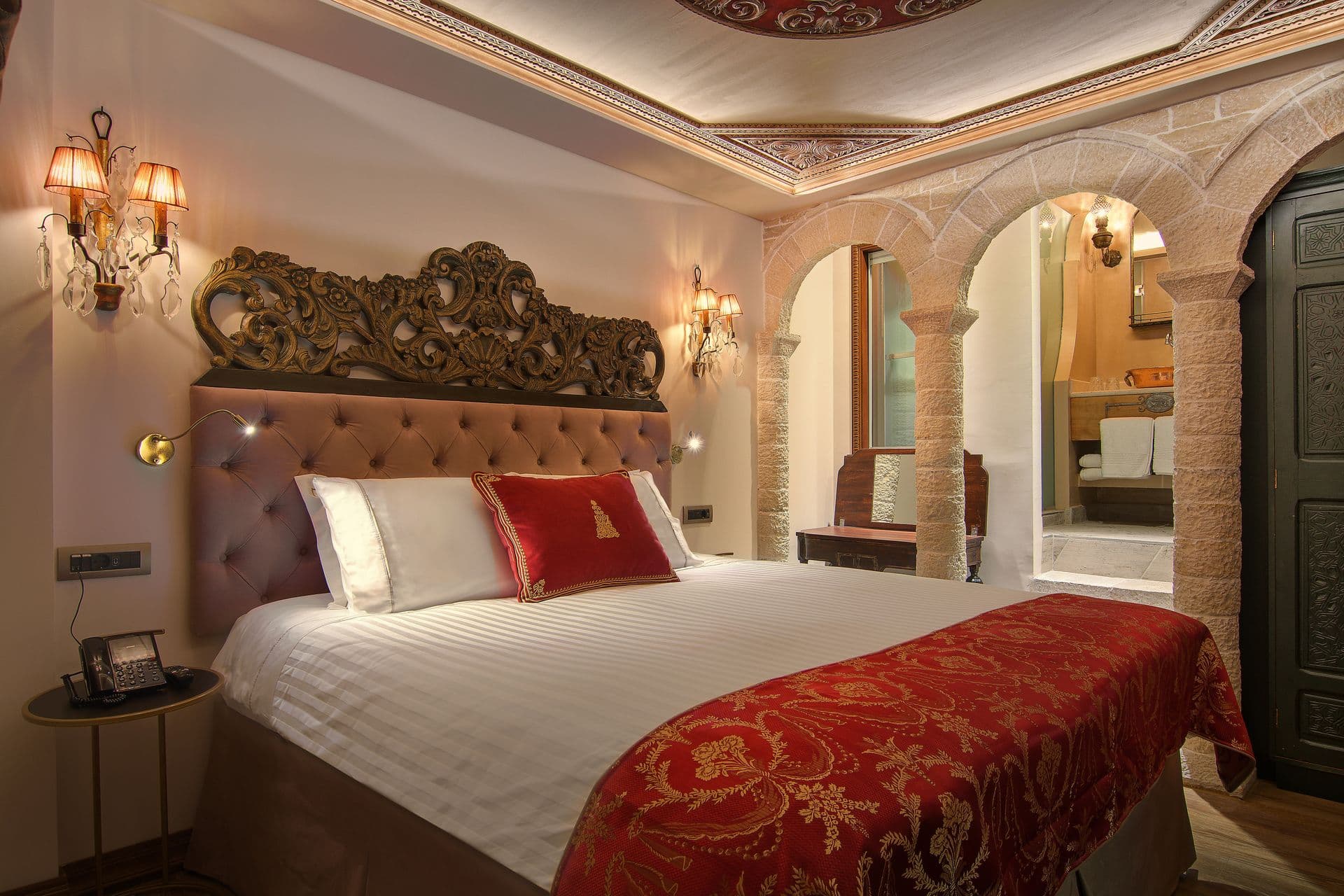 room-types-KAMARESHOT-DLX-0.jpg