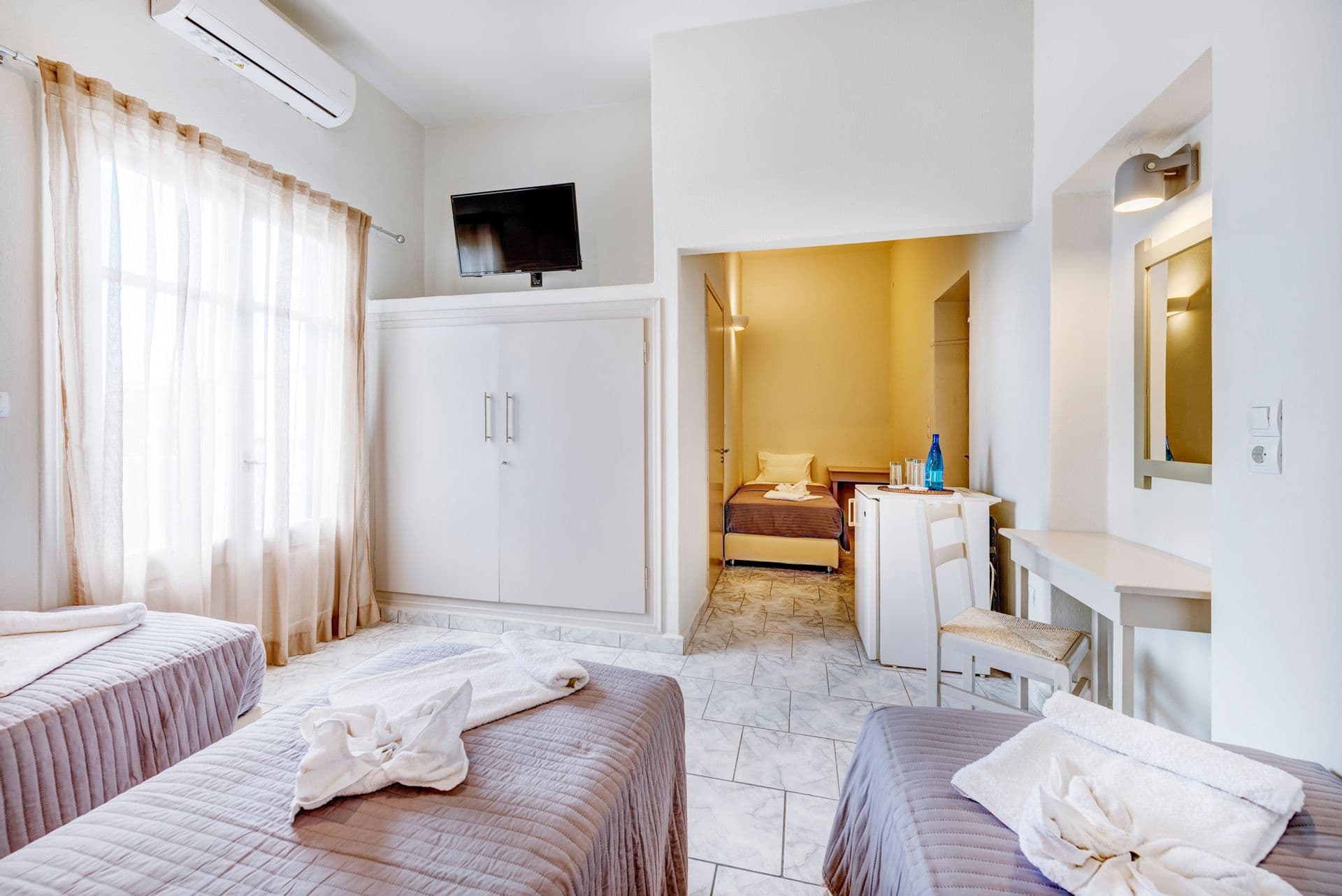 room-types-KAMELO-TETBV-0.jpg