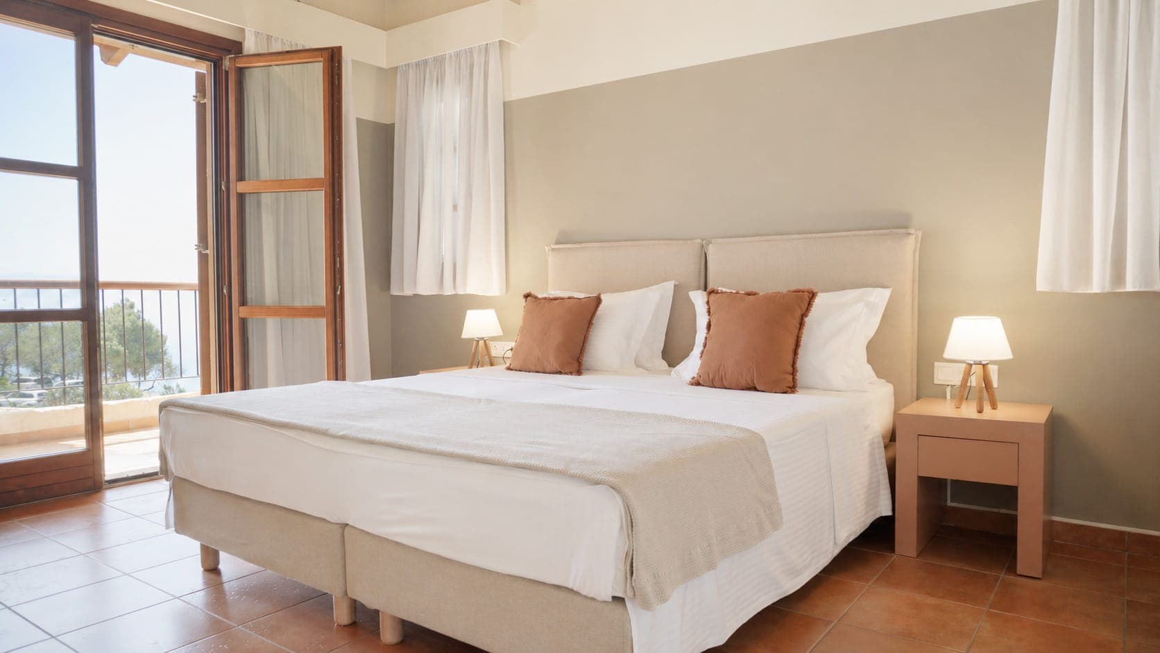 room-types-KAMINOSHTL-FAS-0.jpg