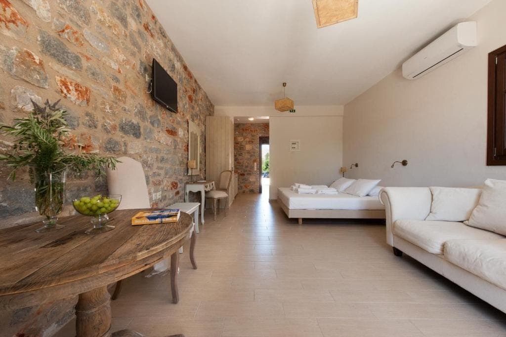 room-types-KAMVILLAS-4-0.jpg