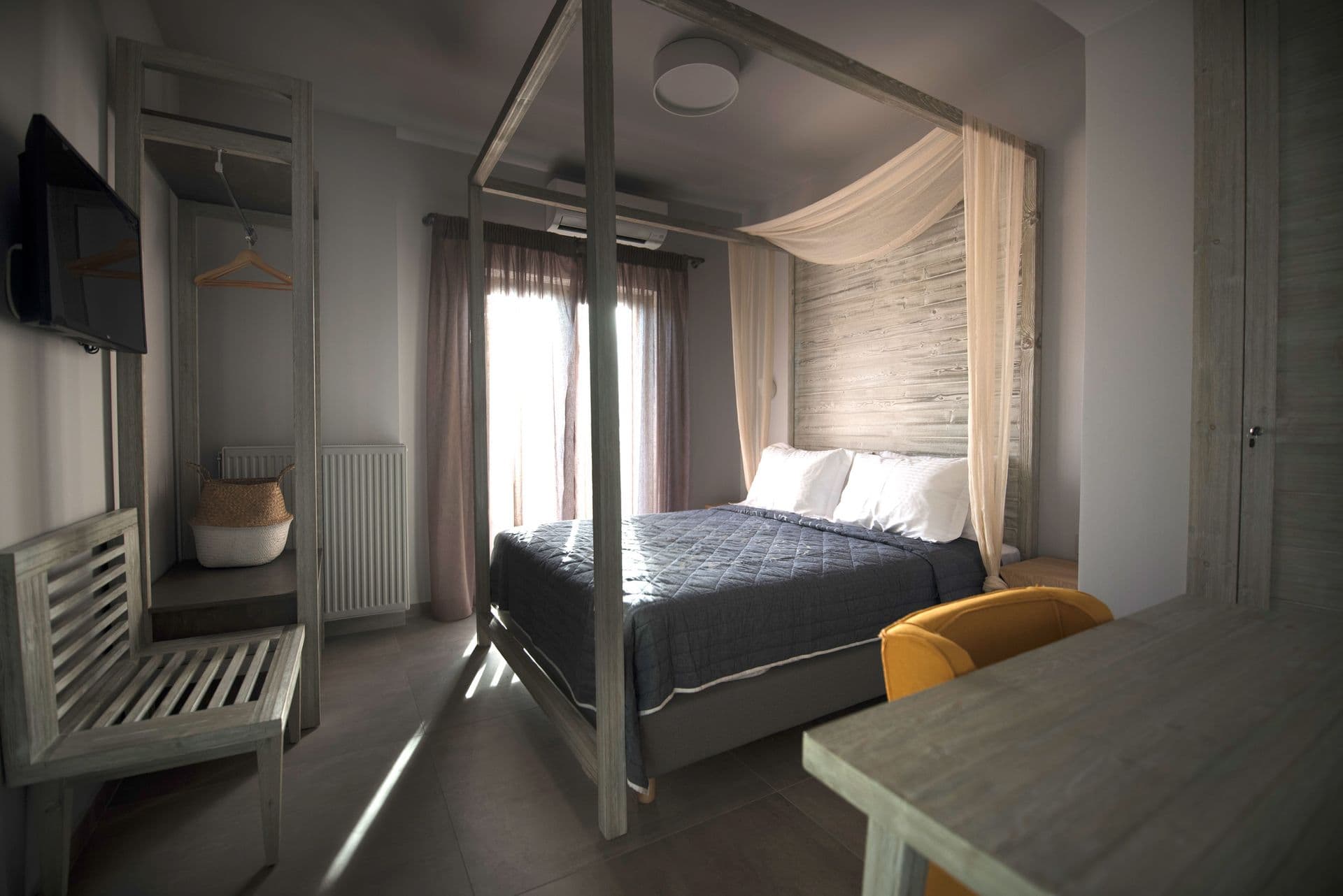 room-types-KANATHPIGI-DLXSUI-0.jpg