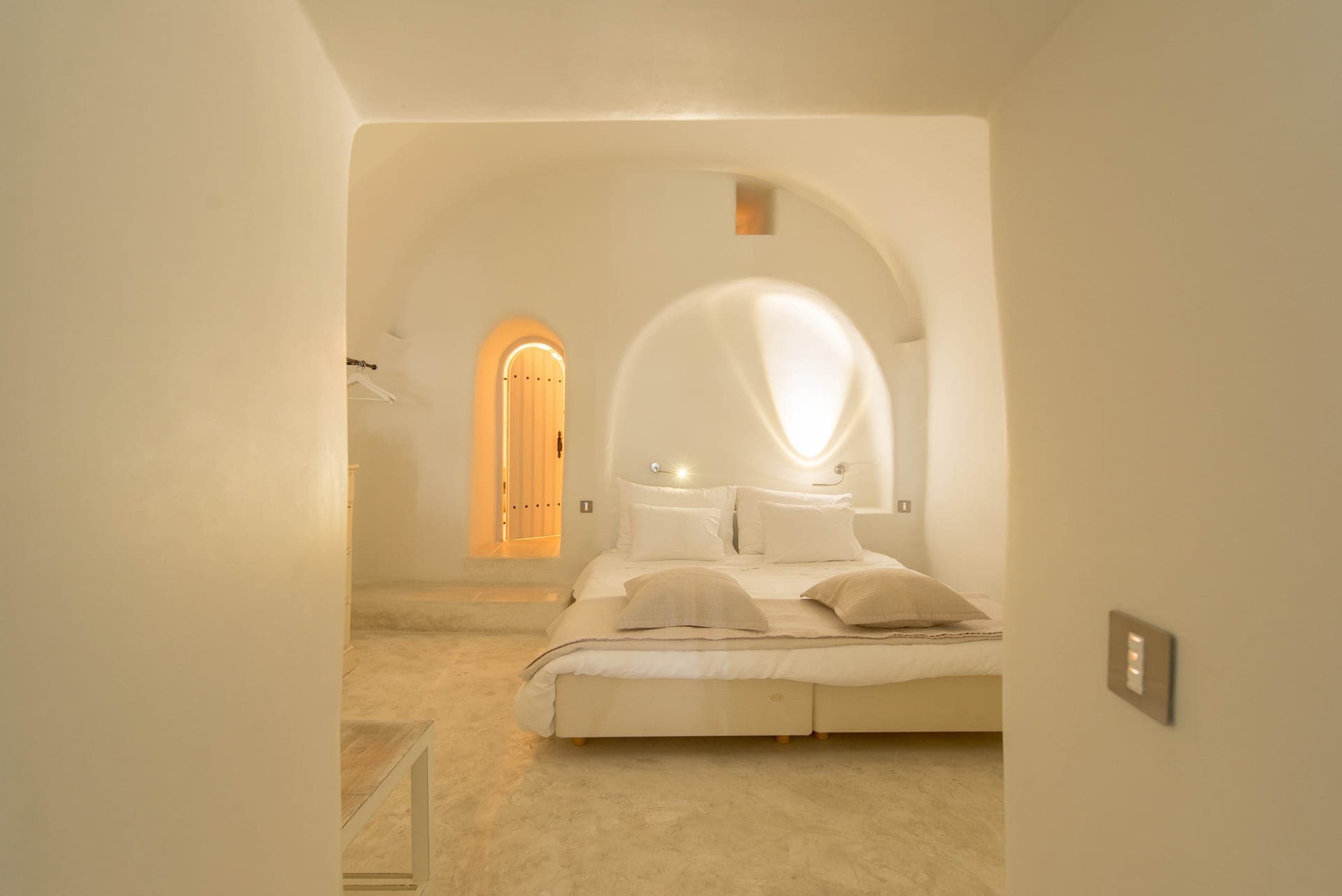 room-types-KAPARI-SUITER-0.jpg