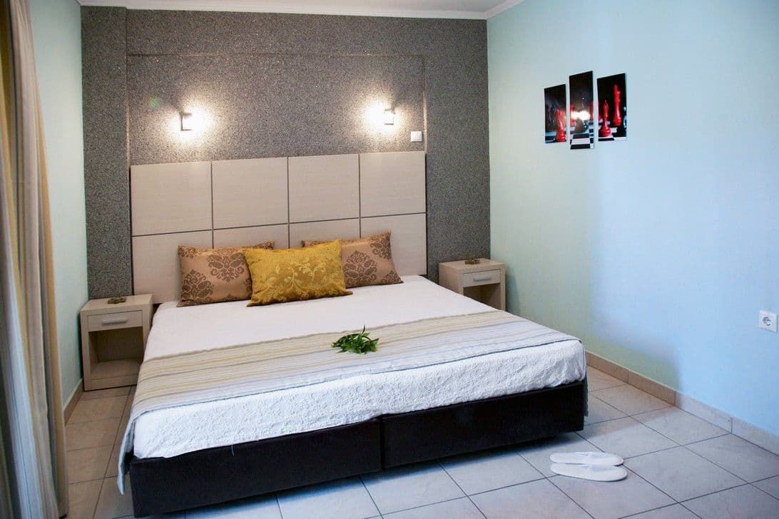 room-types-KAPLANISH-TRIPLE-0.jpg