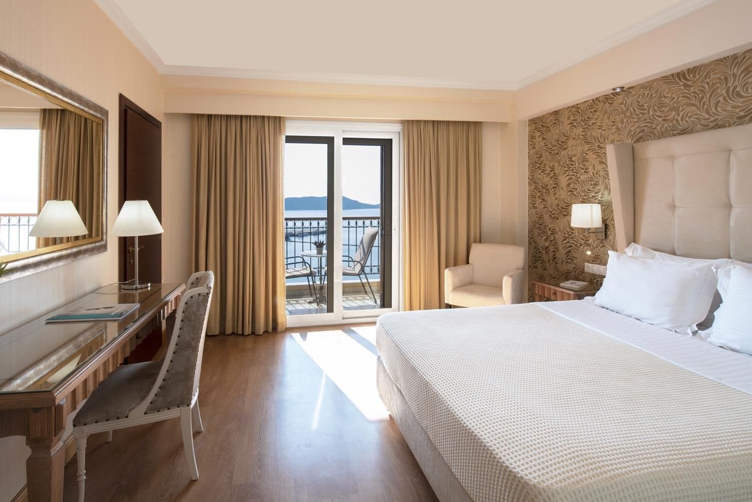 room-types-KARALIS-DBLDEL-0.jpg
