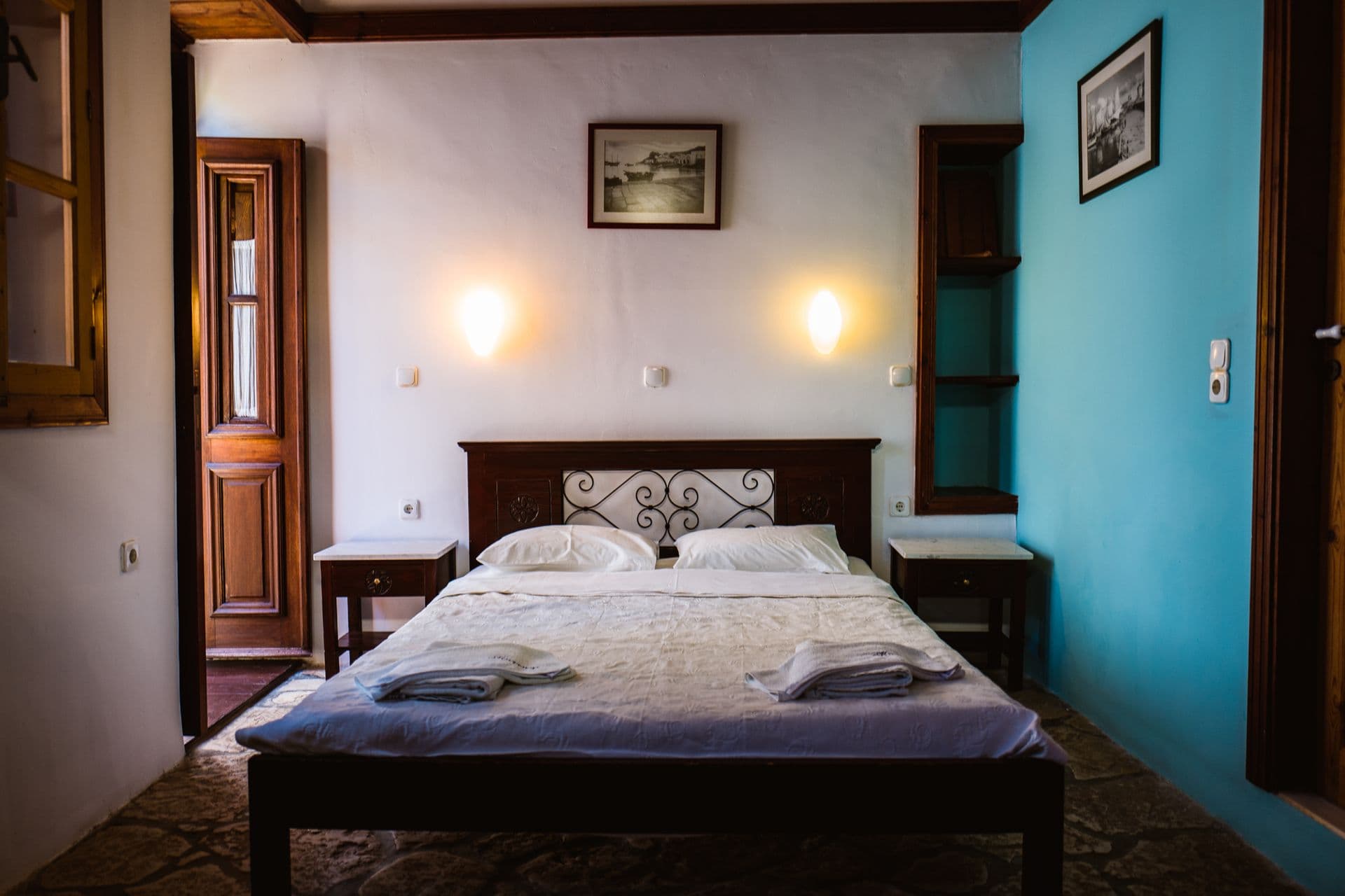 room-types-KARNAYO-DBLRG-0.jpg