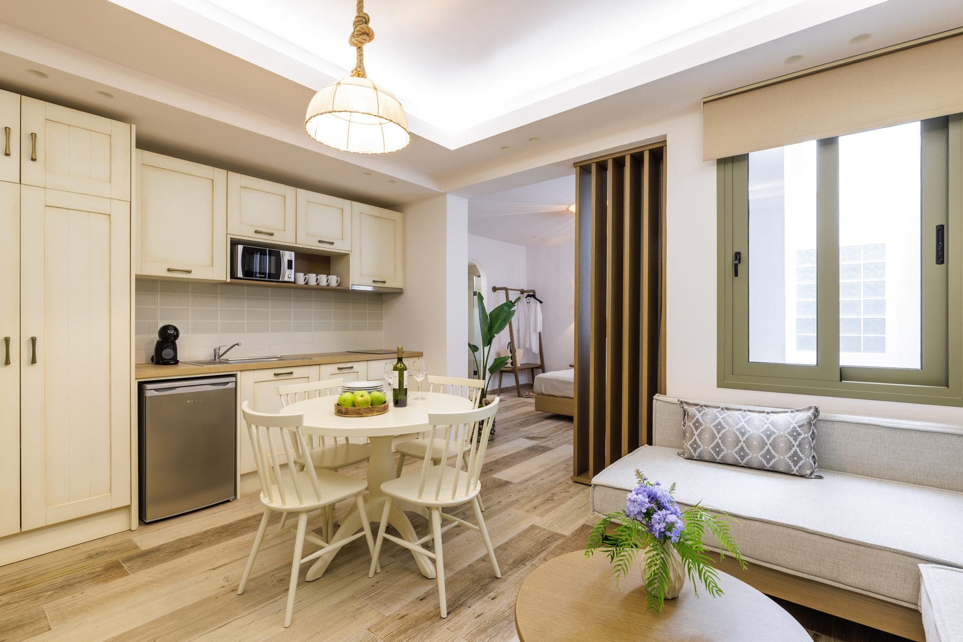 room-types-KASTRIELIA-EROOM-0.jpg