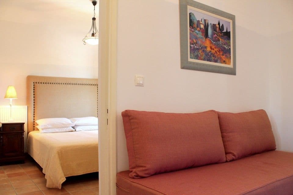 room-types-KASTROMA-FAMSUI-0.jpg