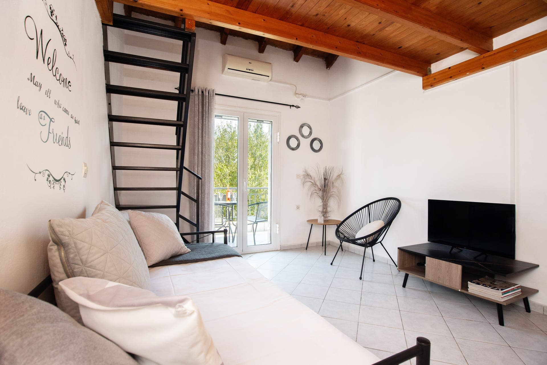 room-types-KATERAPTSC-SS3-0.jpg