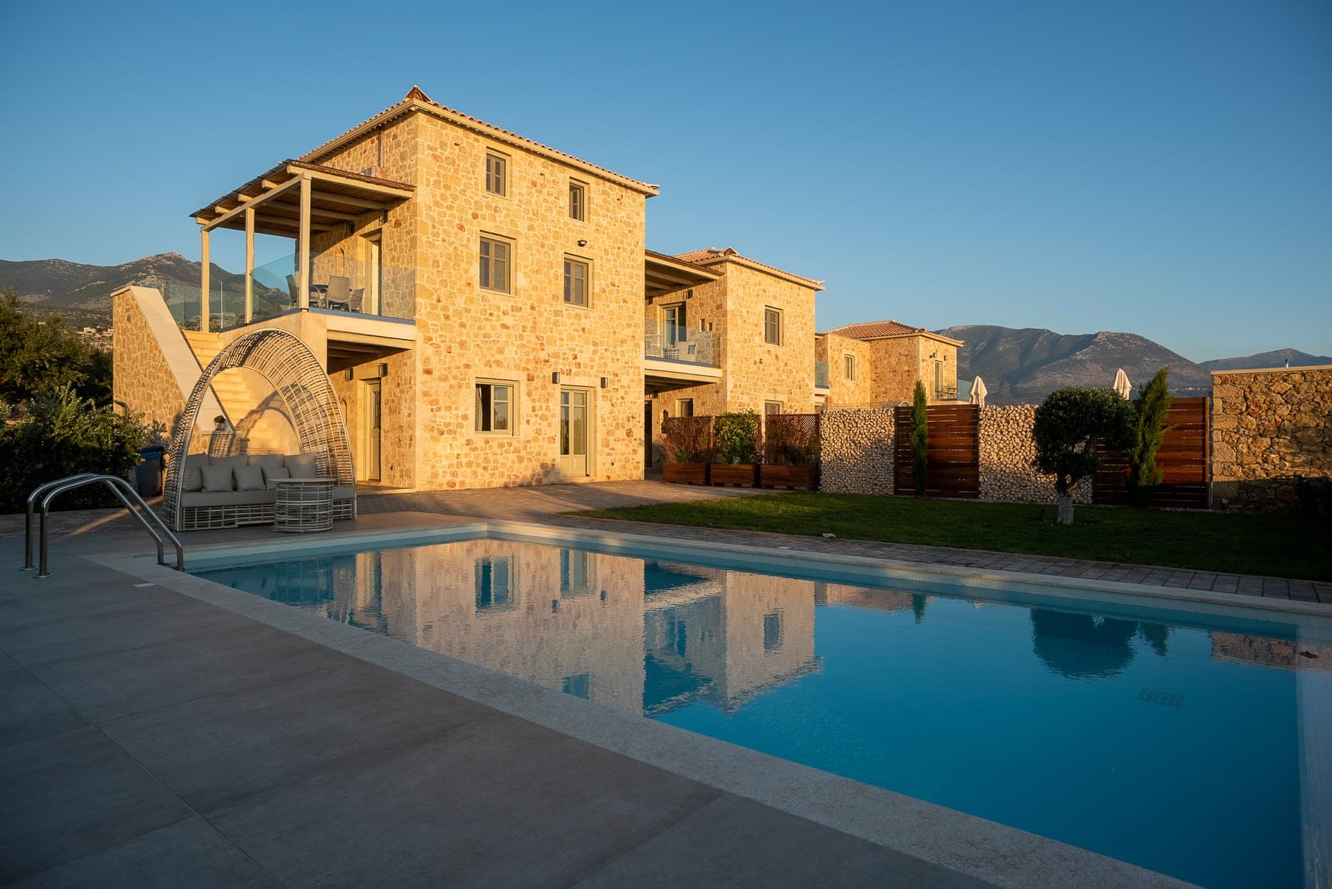 room-types-KATERGO-VILLA1-0.jpg
