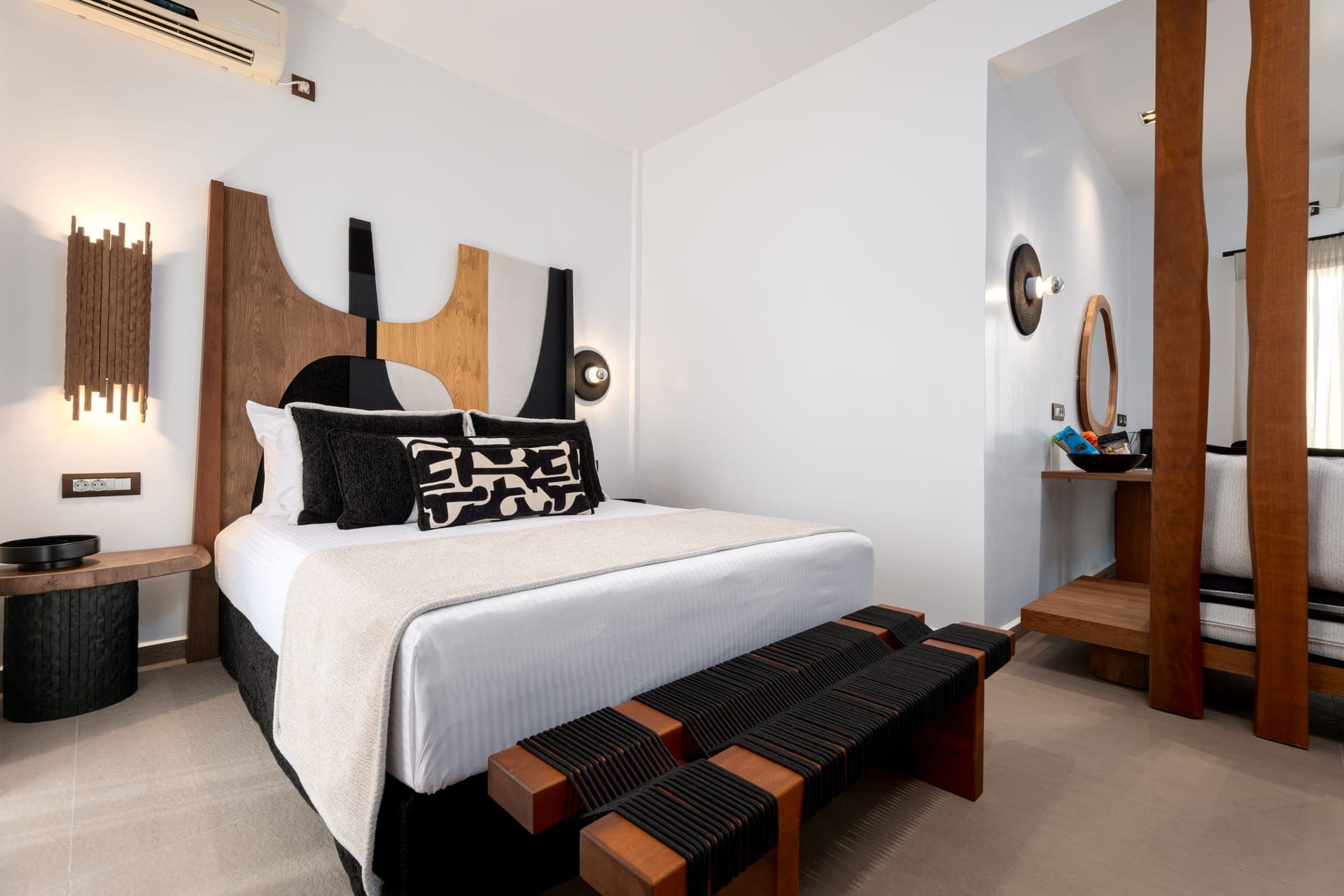 room-types-KELLY-DLXSUI-0.jpg