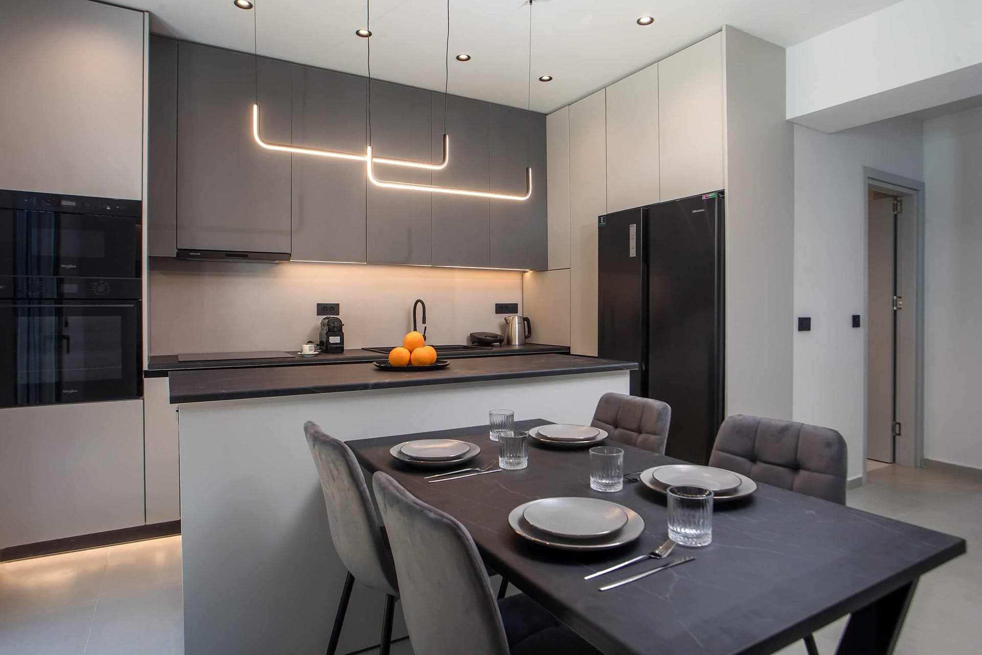 room-types-KENNEDY16R-TWOBED-0.jpg