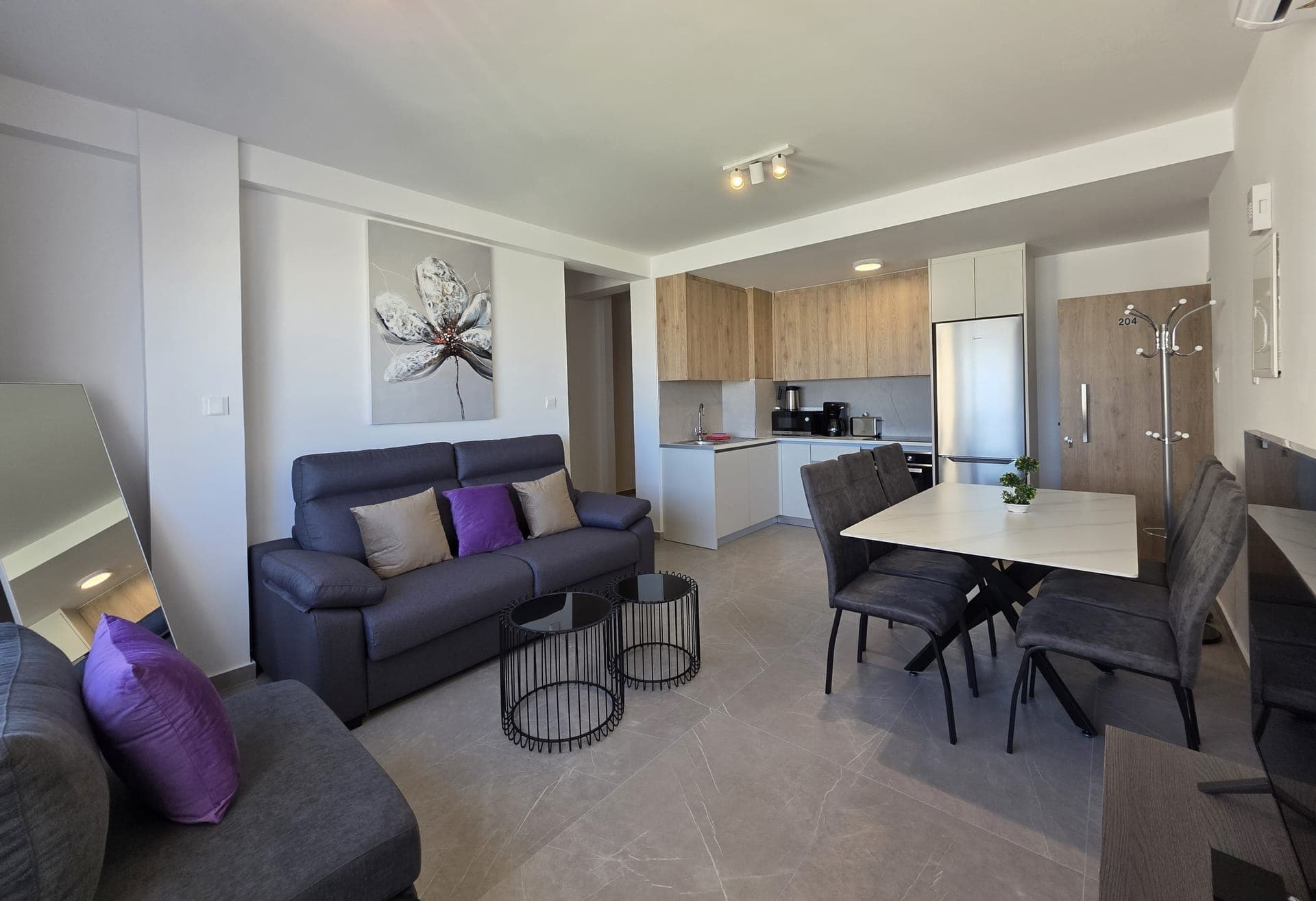 room-types-KENTRIKONH-204-0.jpg