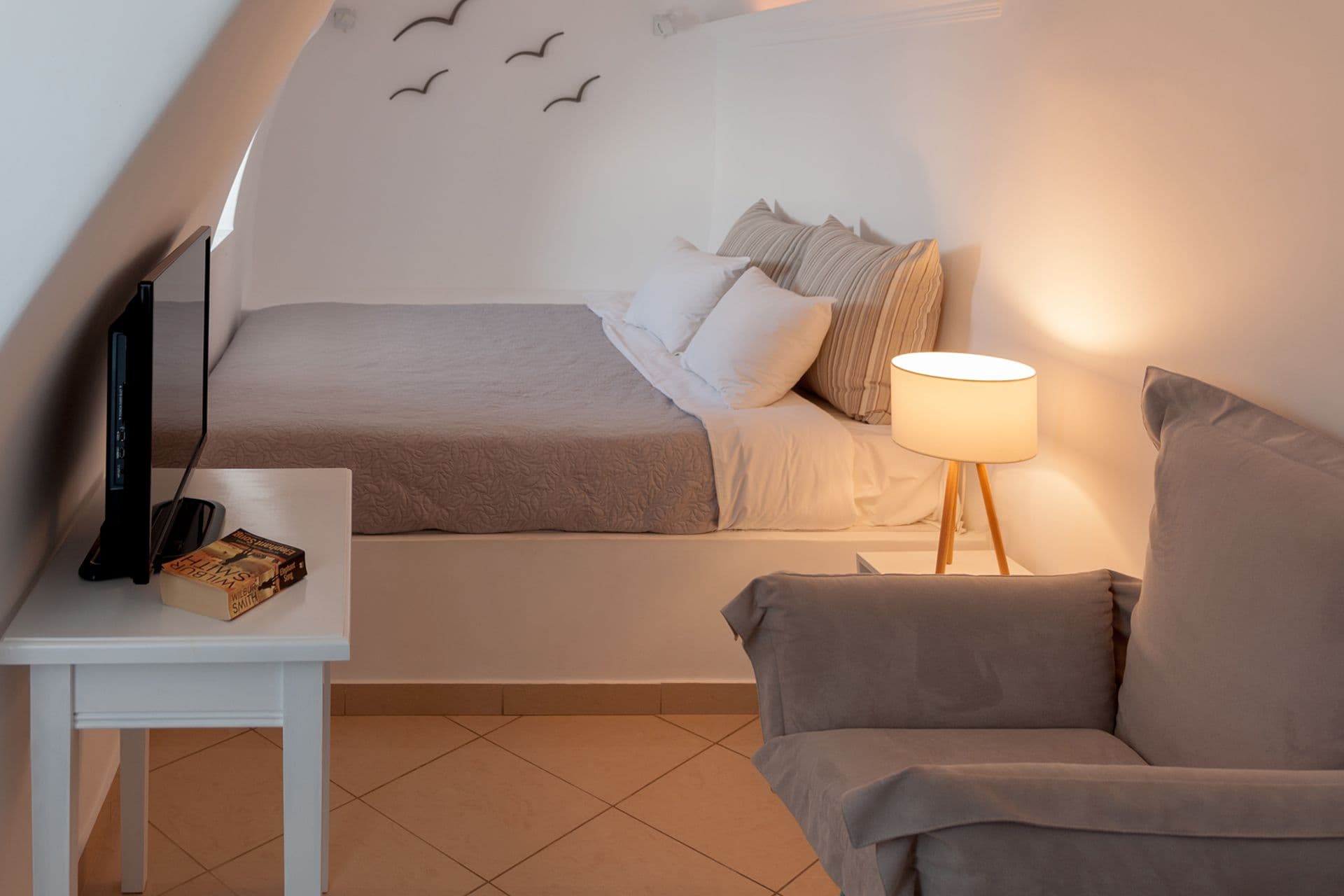 room-types-KETIHOTEL-CAVE-0.jpg