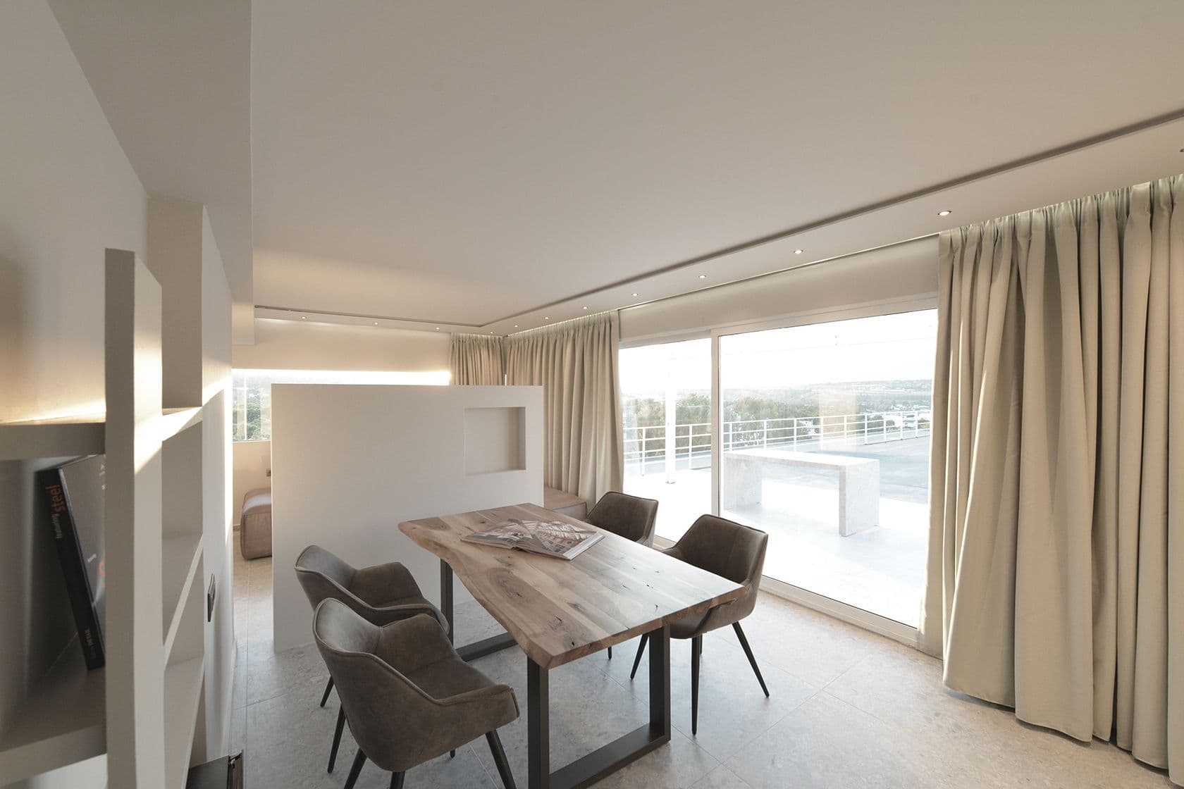 room-types-KINGS-EXESUI-0.jpg