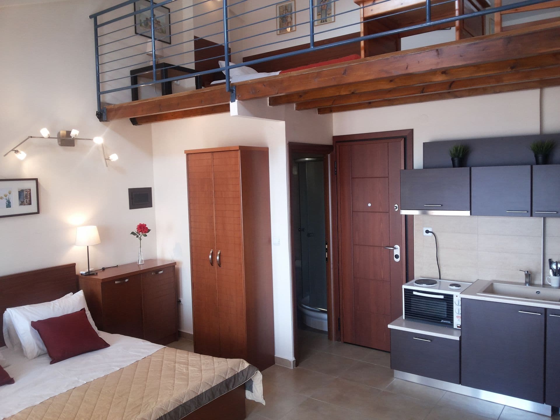 room-types-KIPRISTHES-FOUR-0.jpg