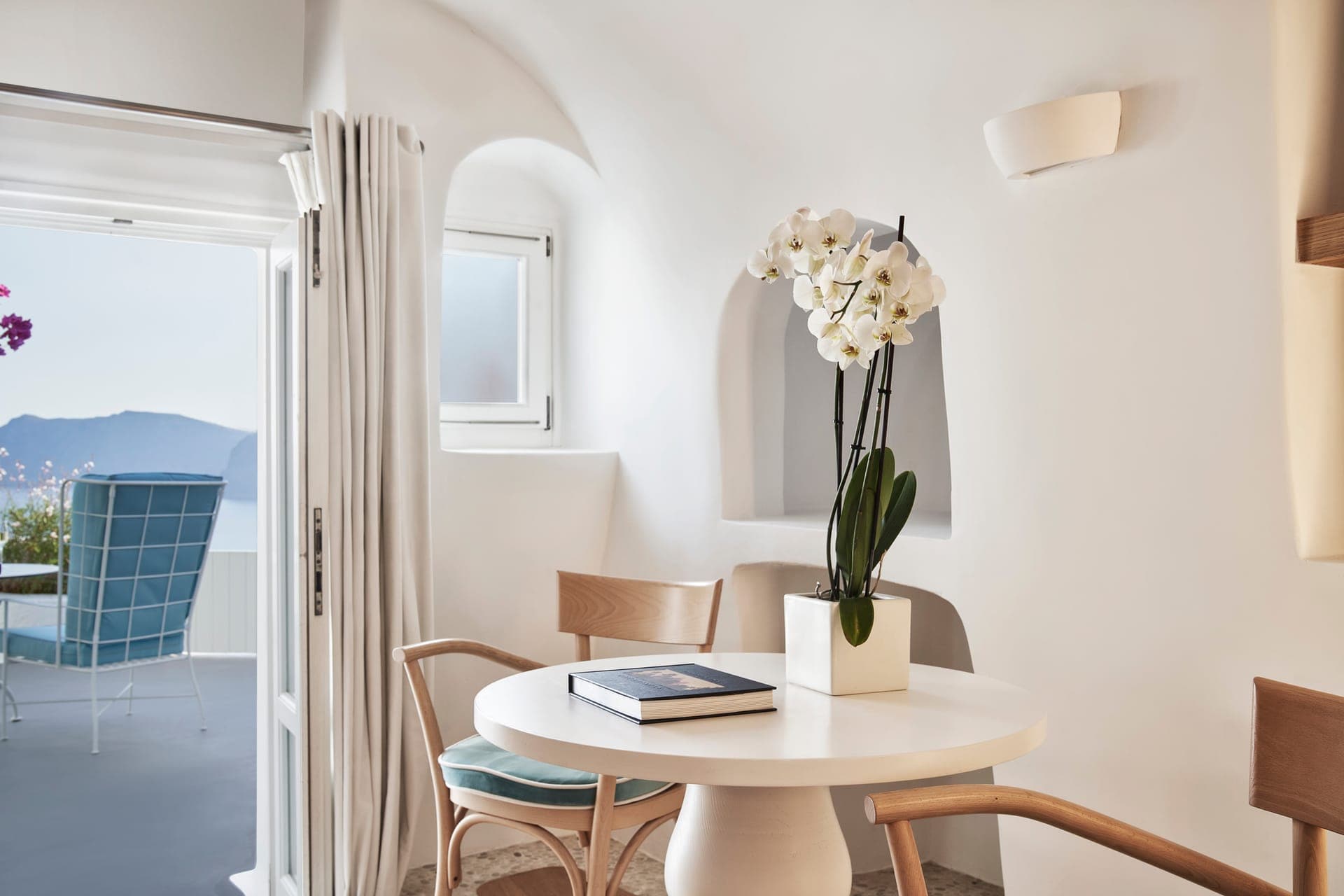 room-types-KIRINI-JUNIOR-0.jpg