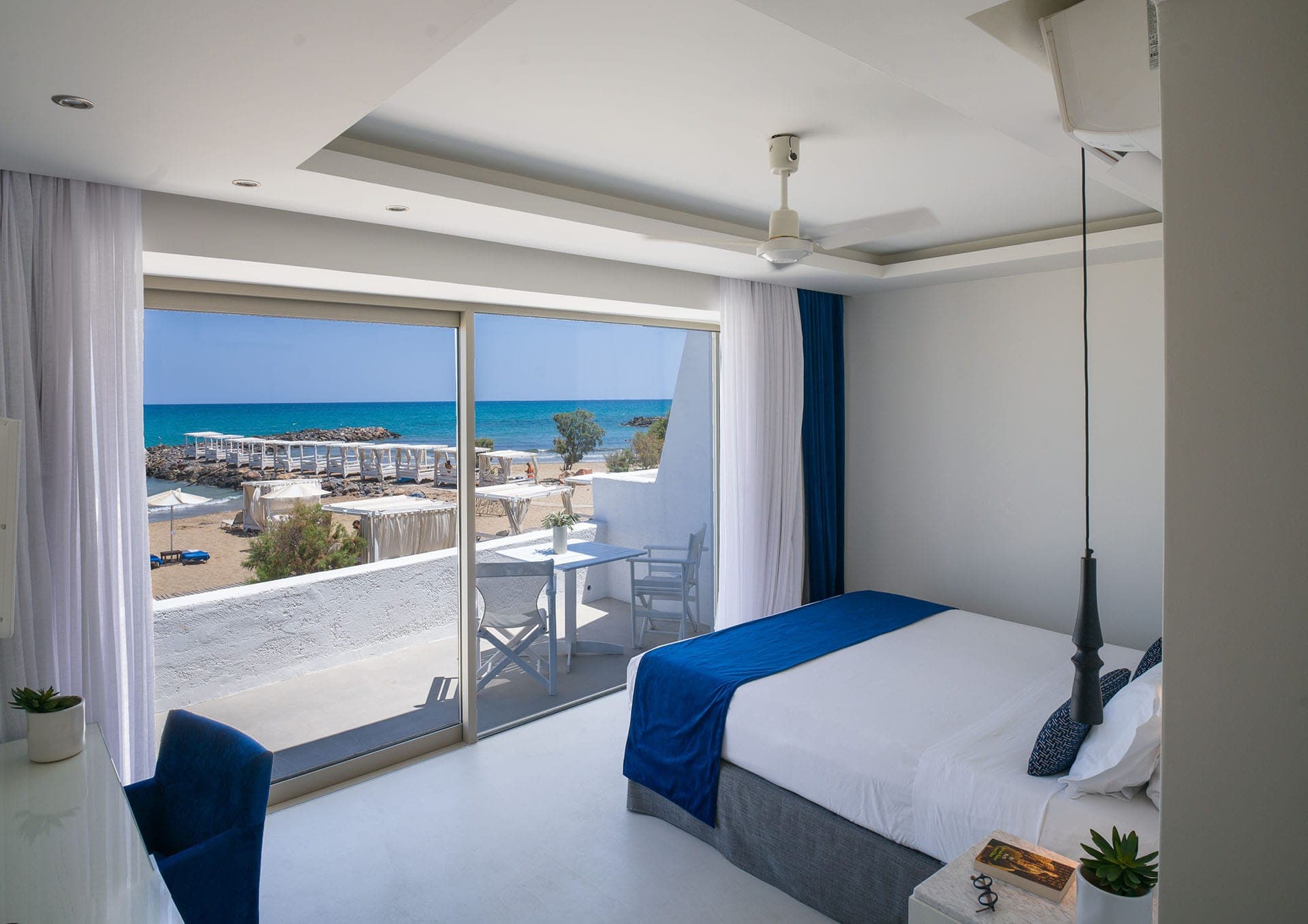 room-types-KNOSSOS-BWF-0.jpg