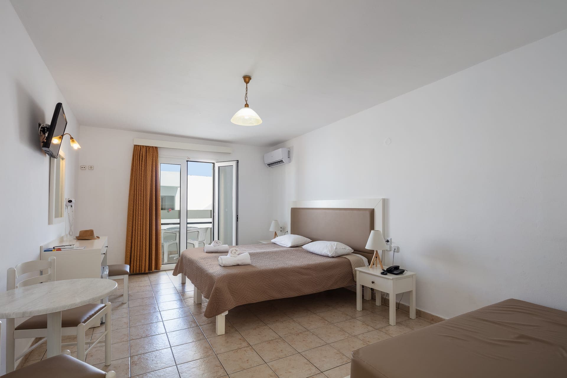 room-types-KONIVILLAG-TRGV-0.jpg
