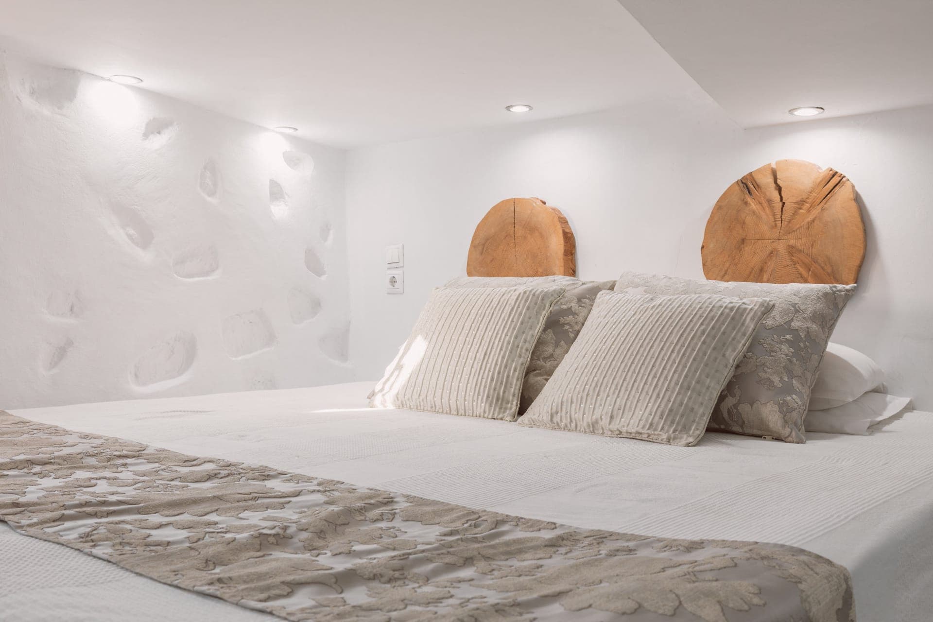 room-types-KONSTANTIN-BUDG-0.jpg